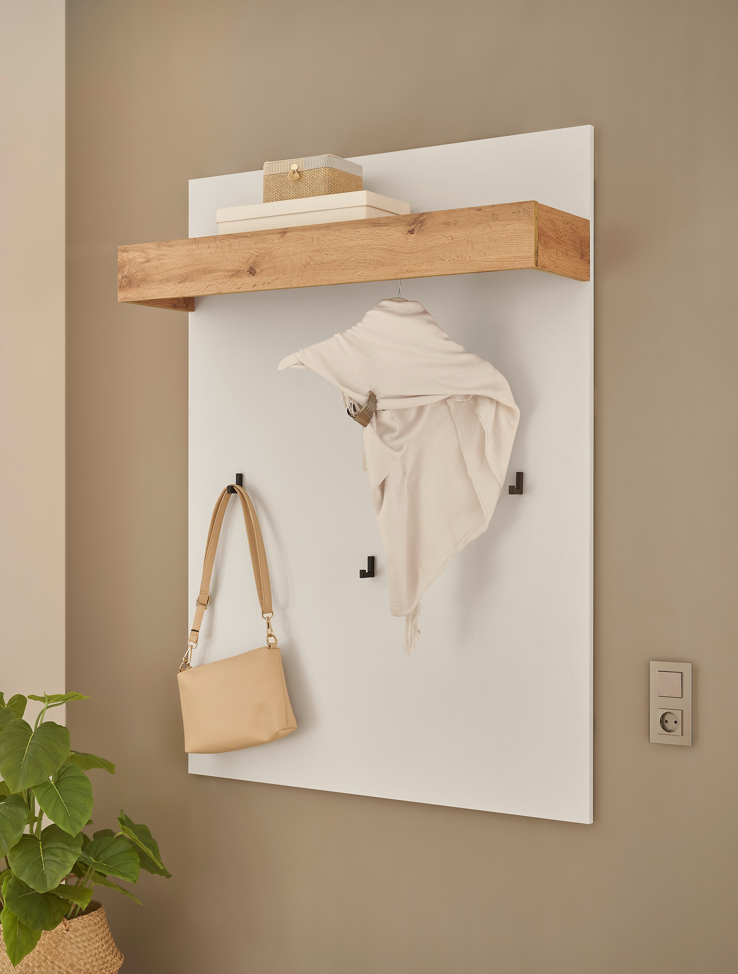 Home affaire Garderobenpaneel "GiRON/CiTY, Wandregal in vier Farben, Flurga günstig online kaufen