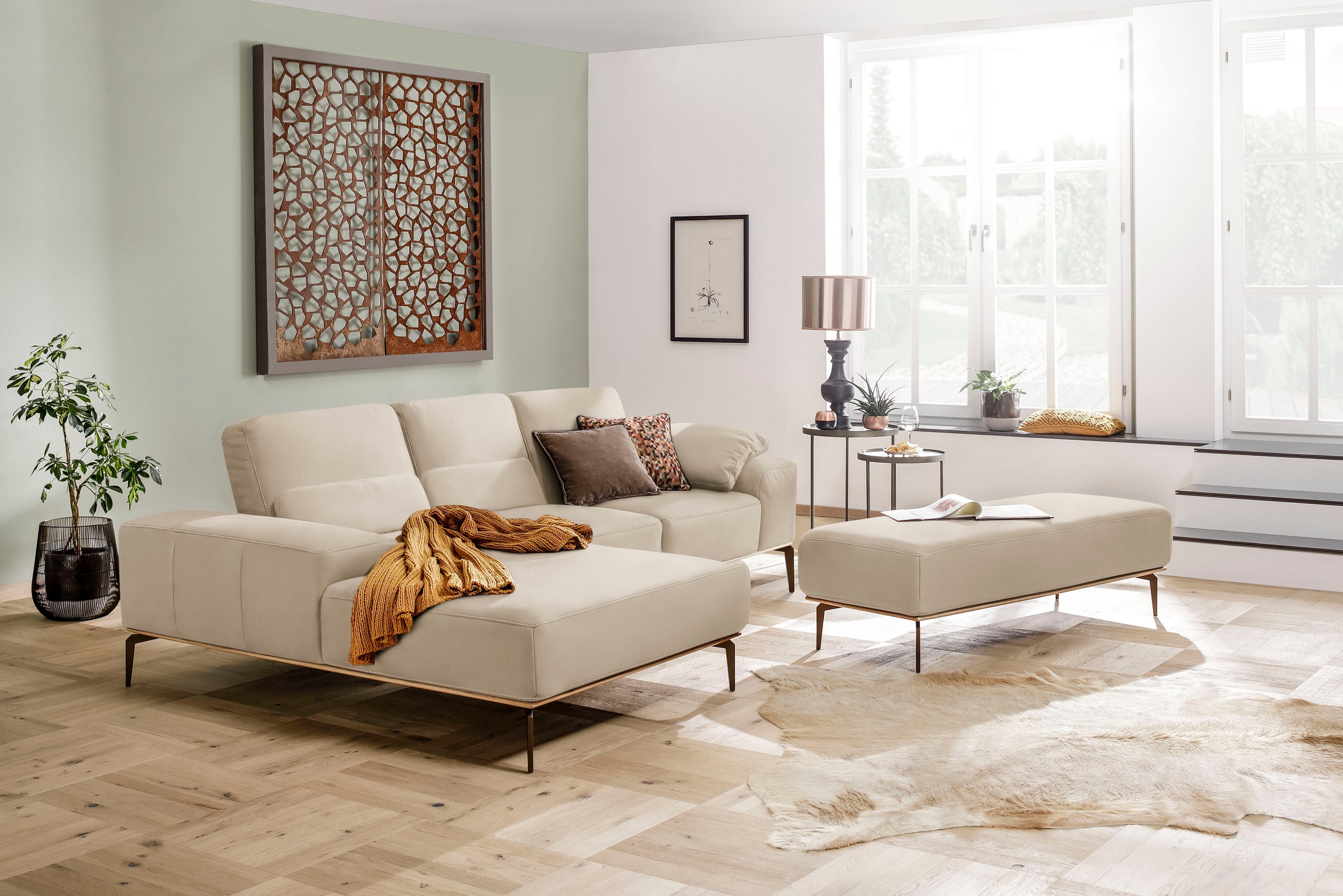 W.SCHILLIG Ecksofa »run, Designsofa mit tollem Sitzkomfort, bequem, L-Form«, mit Holzsockel, Füße in Bronze pulverbeschichtet, Breite 279 cm
