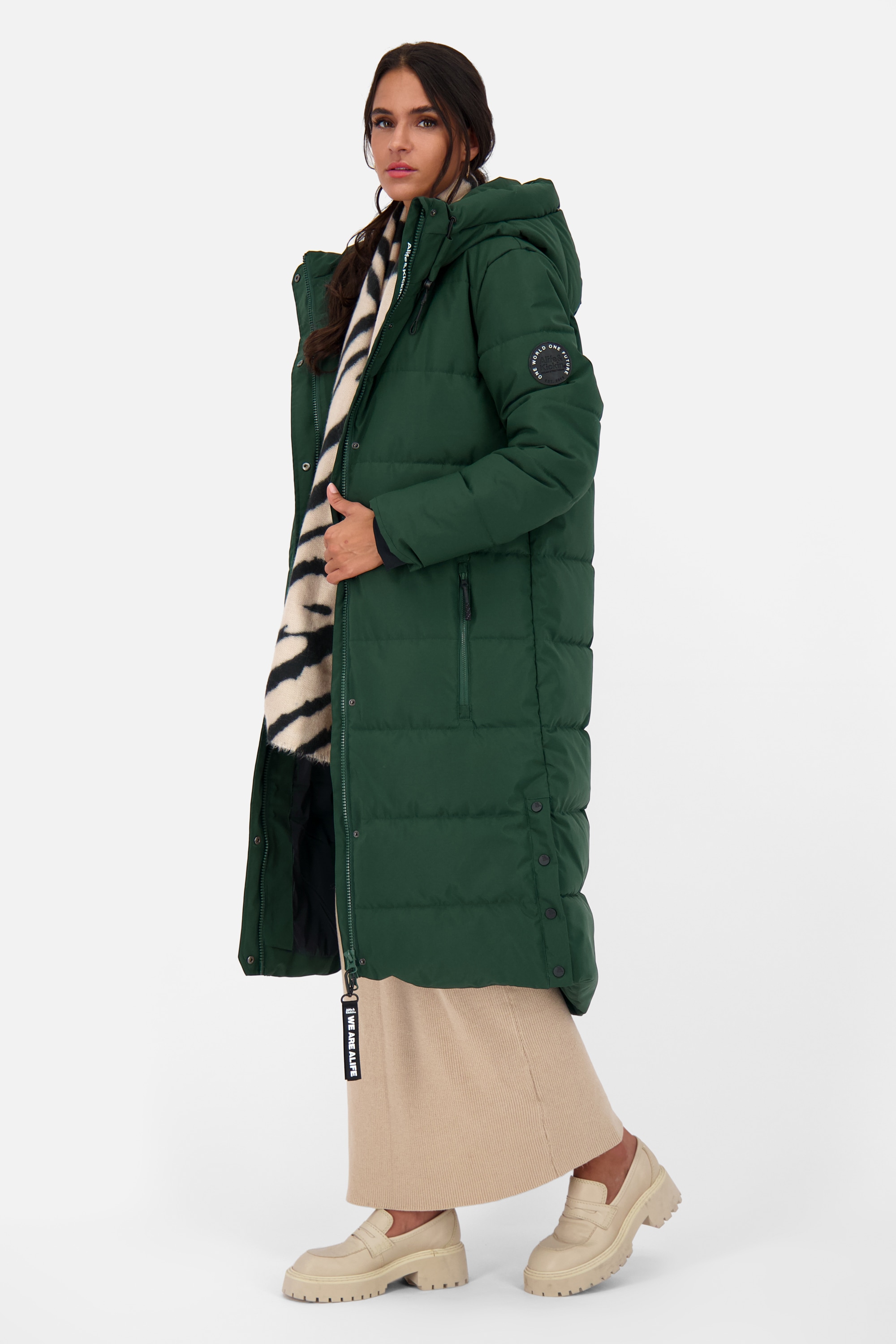 Alife & Kickin Steppjacke »Damen KatiaAK A«, mit Kapuze, Langer Wintermantel mit großer Kapuze und regulierbarer Beinfreiheit