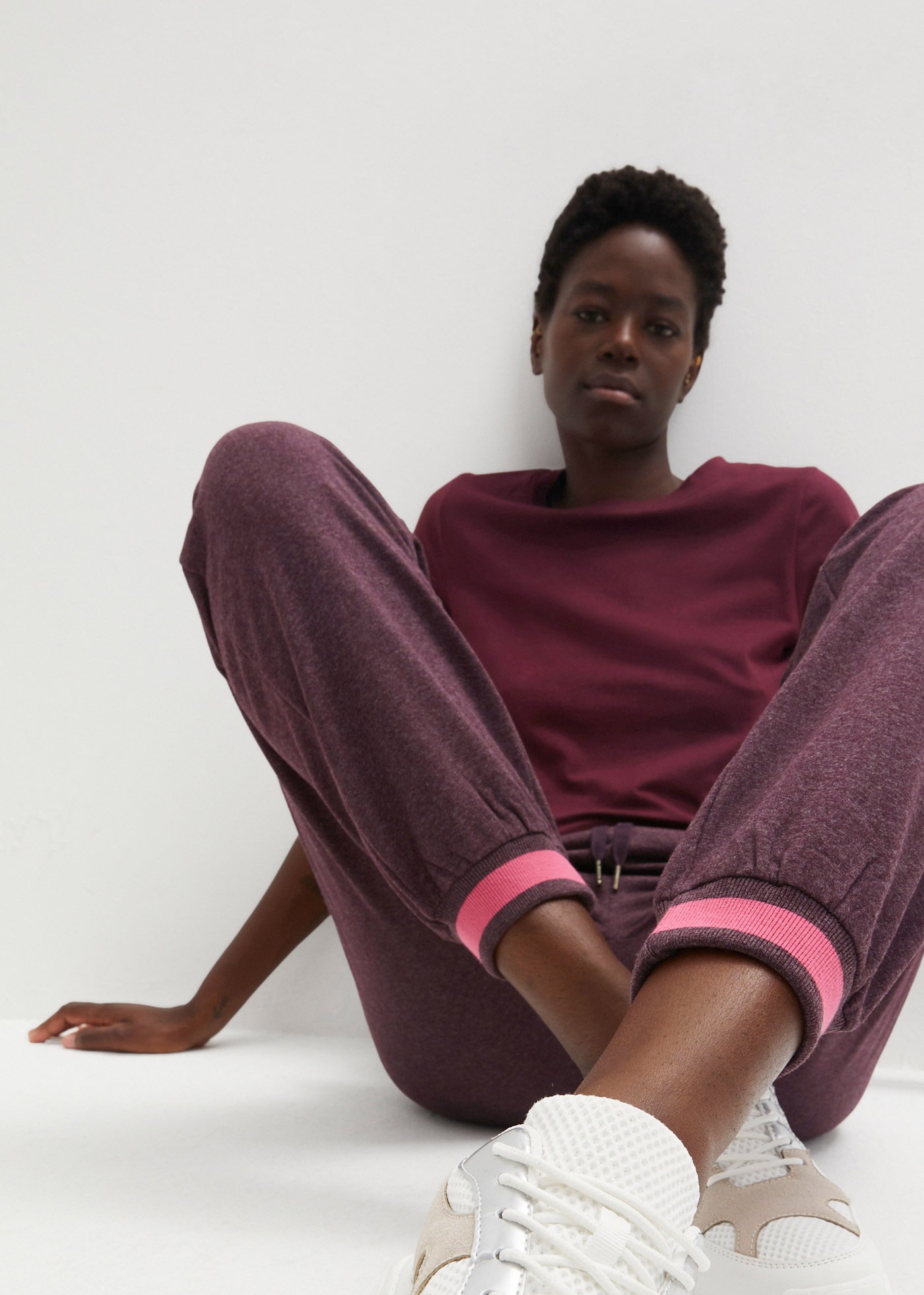 bonprix Sweathose »Sweathose aus Baumwoll-Mix, 2er Pack«  aus Baumwoll-Mix, mit Stretch-Material, lockere Passform