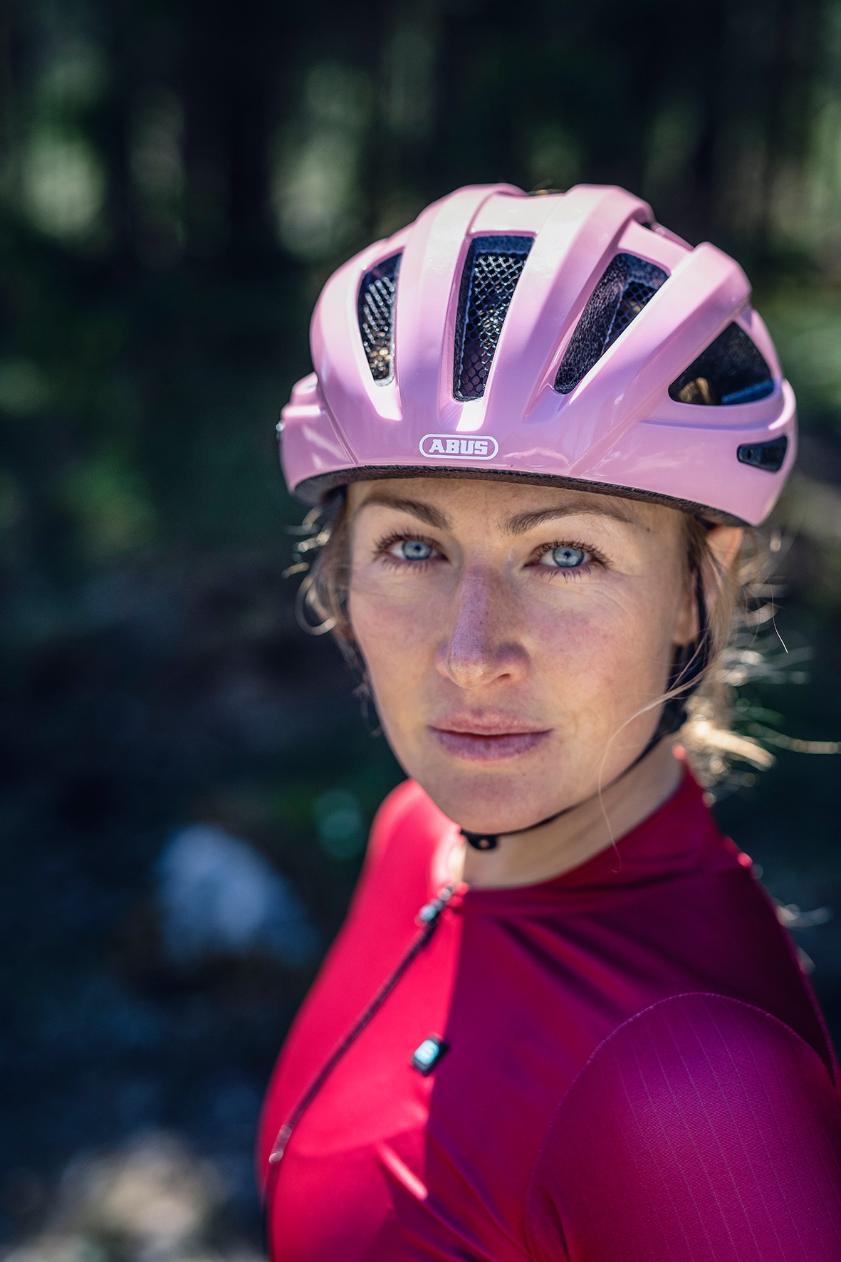 ABUS Rennradhelm »MACATOR«