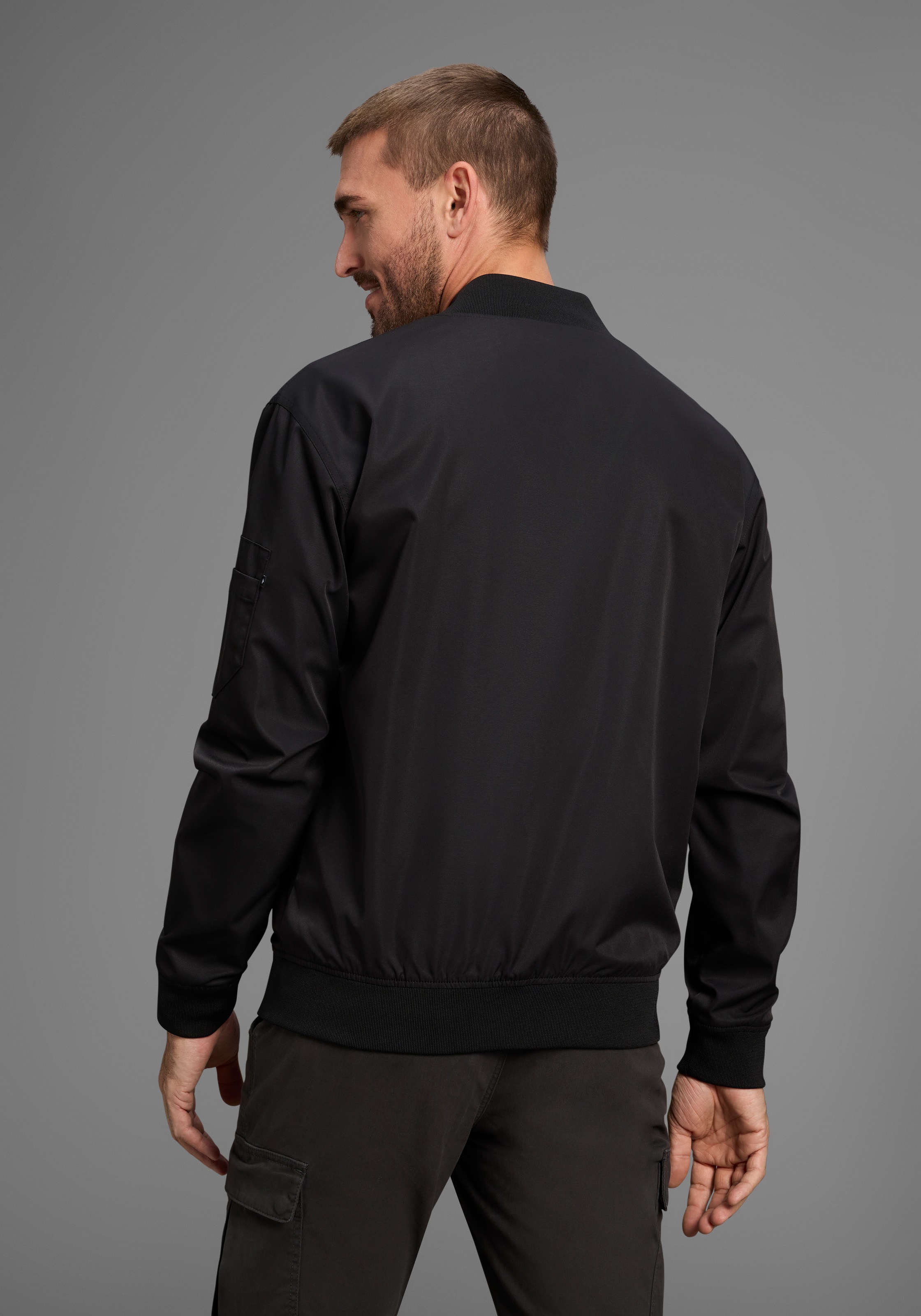 Bruno Banani Bomberjacke, Blouson mit Stehkragen, leichte Übergangsjacke günstig online kaufen