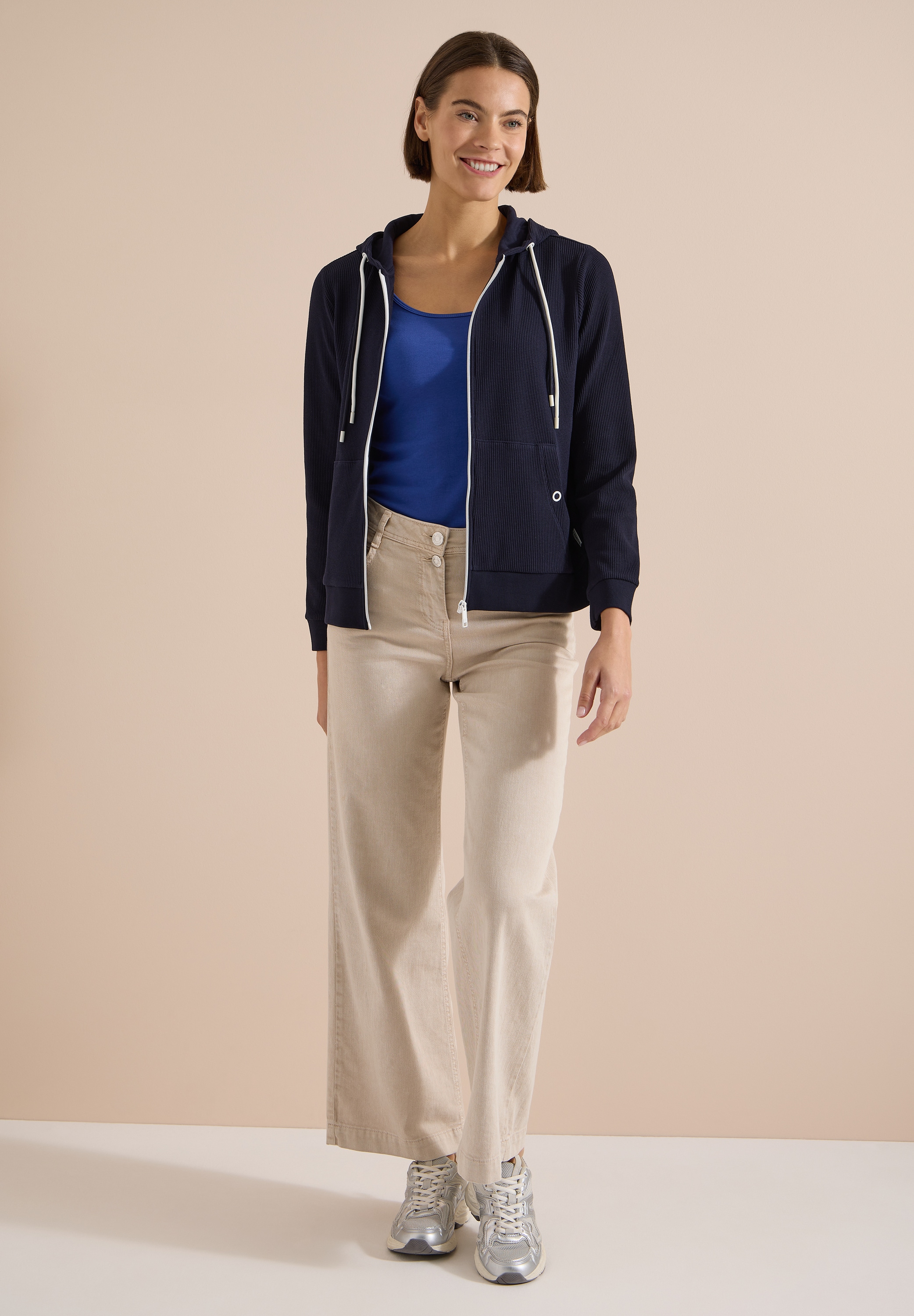 Cecil Cardigan mit Kapuze mit Tunnelzugband
