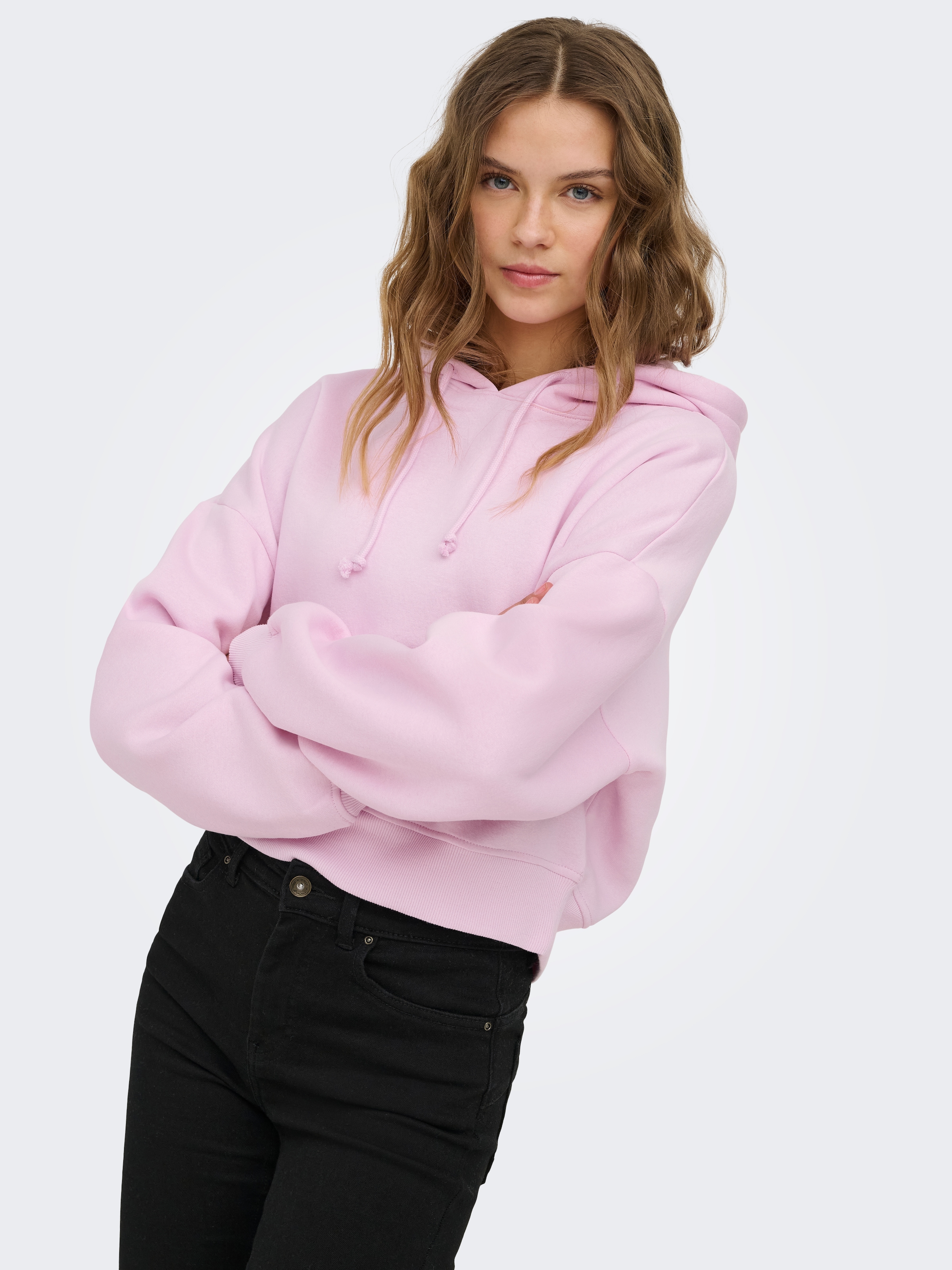 ONLY Kapuzensweatshirt »ONLSWEAT LIFE L/S HOODIE CROPPED SWT«, Baumwollmischung, loose fit, cropped fit
