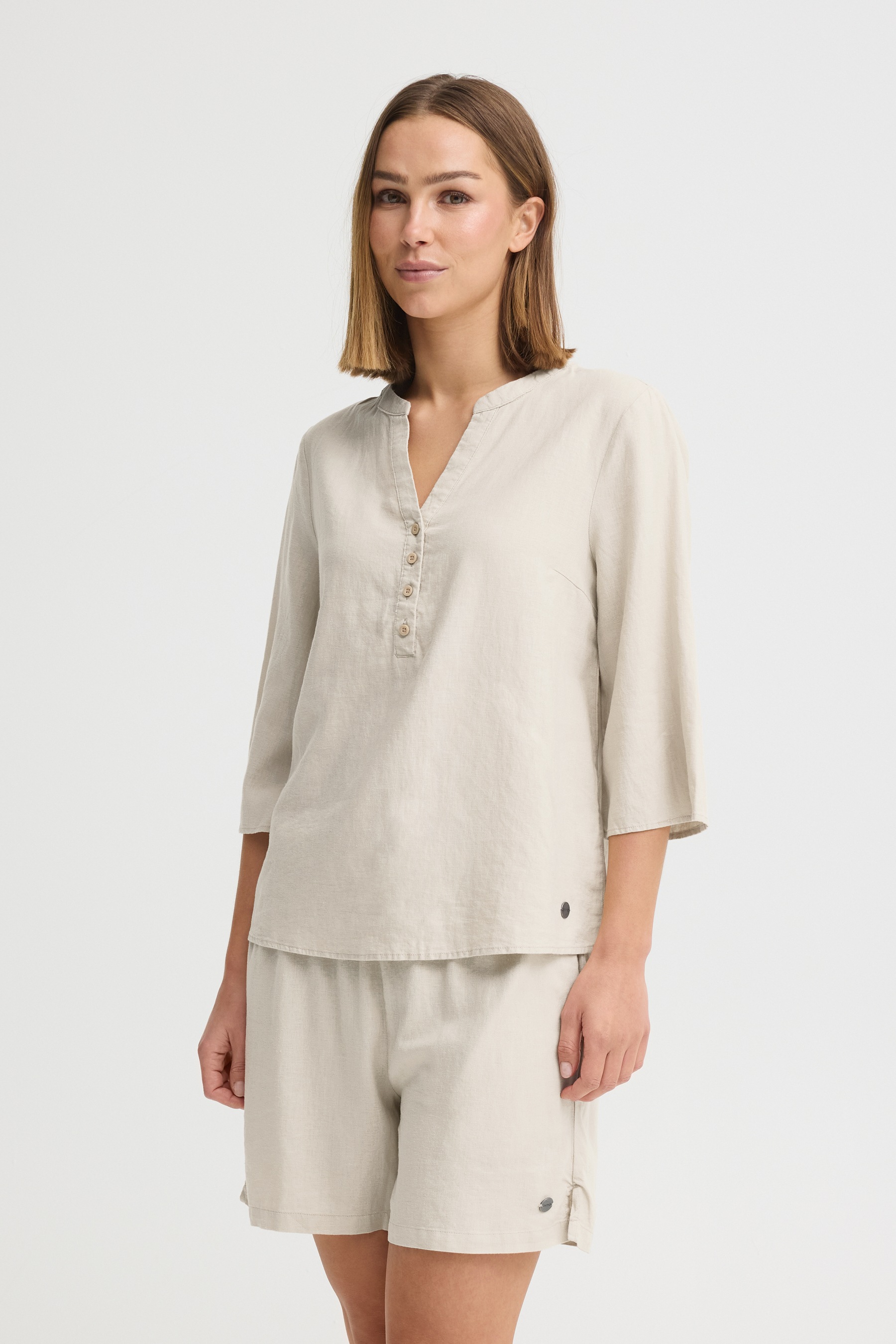 Thumbnail - OXMO Klassische Bluse "Bluse OXAnea"