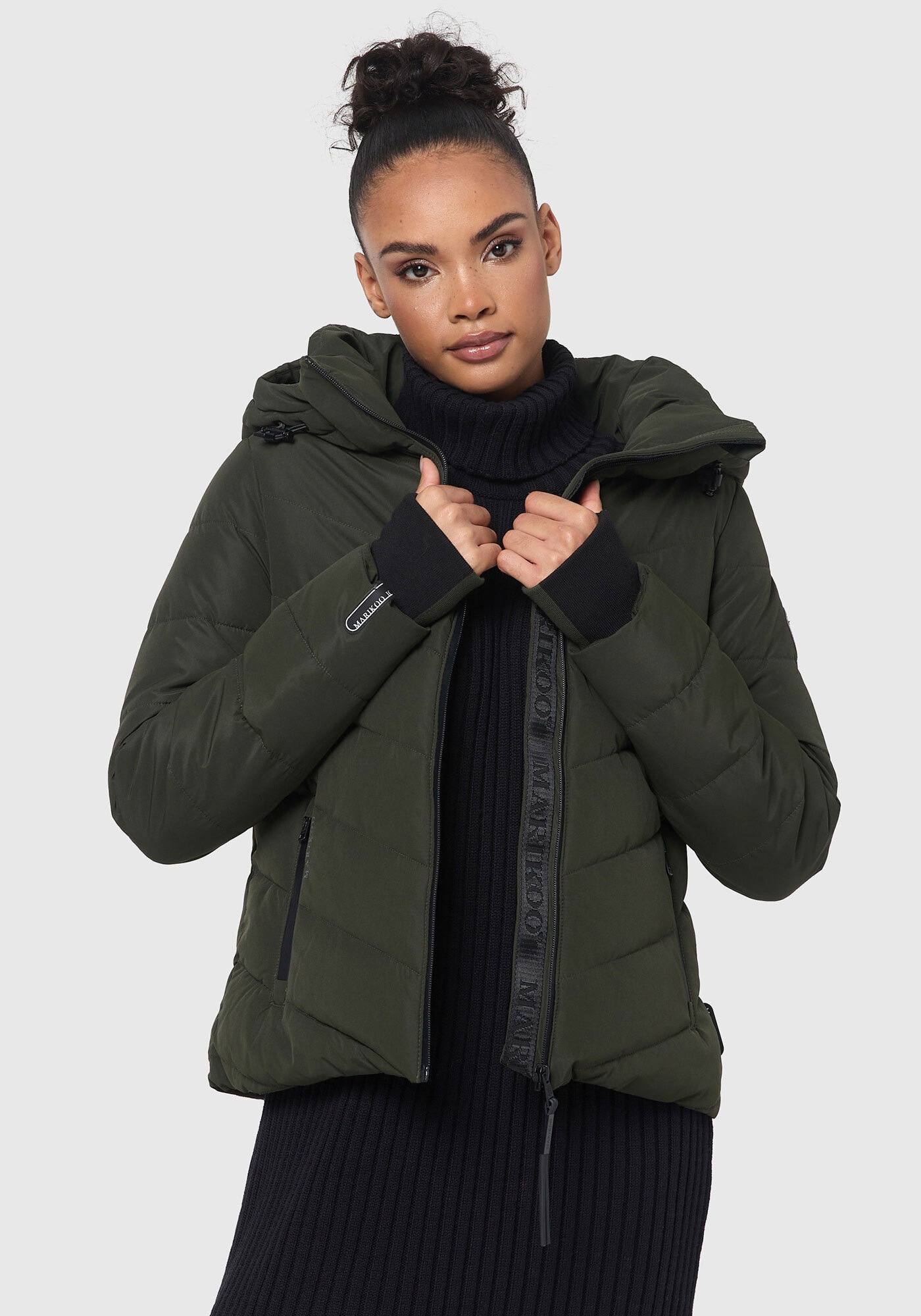 Marikoo Winterjacke "Samuiaa XVI" mit Kapuze günstig online kaufen
