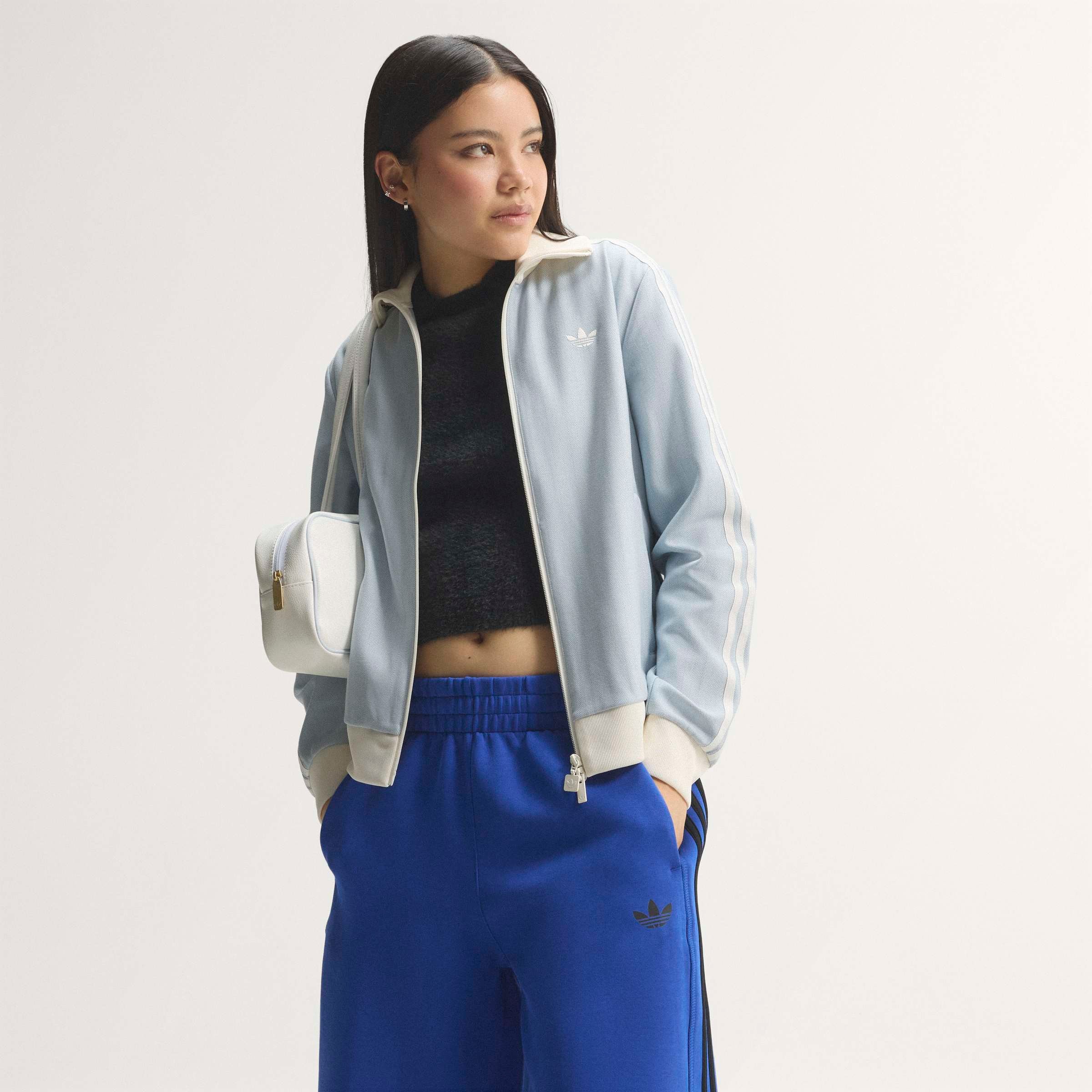 adidas Originals Outdoorjacke »CLASSIC TT« für Erwachsene, mit sportlichem Stil