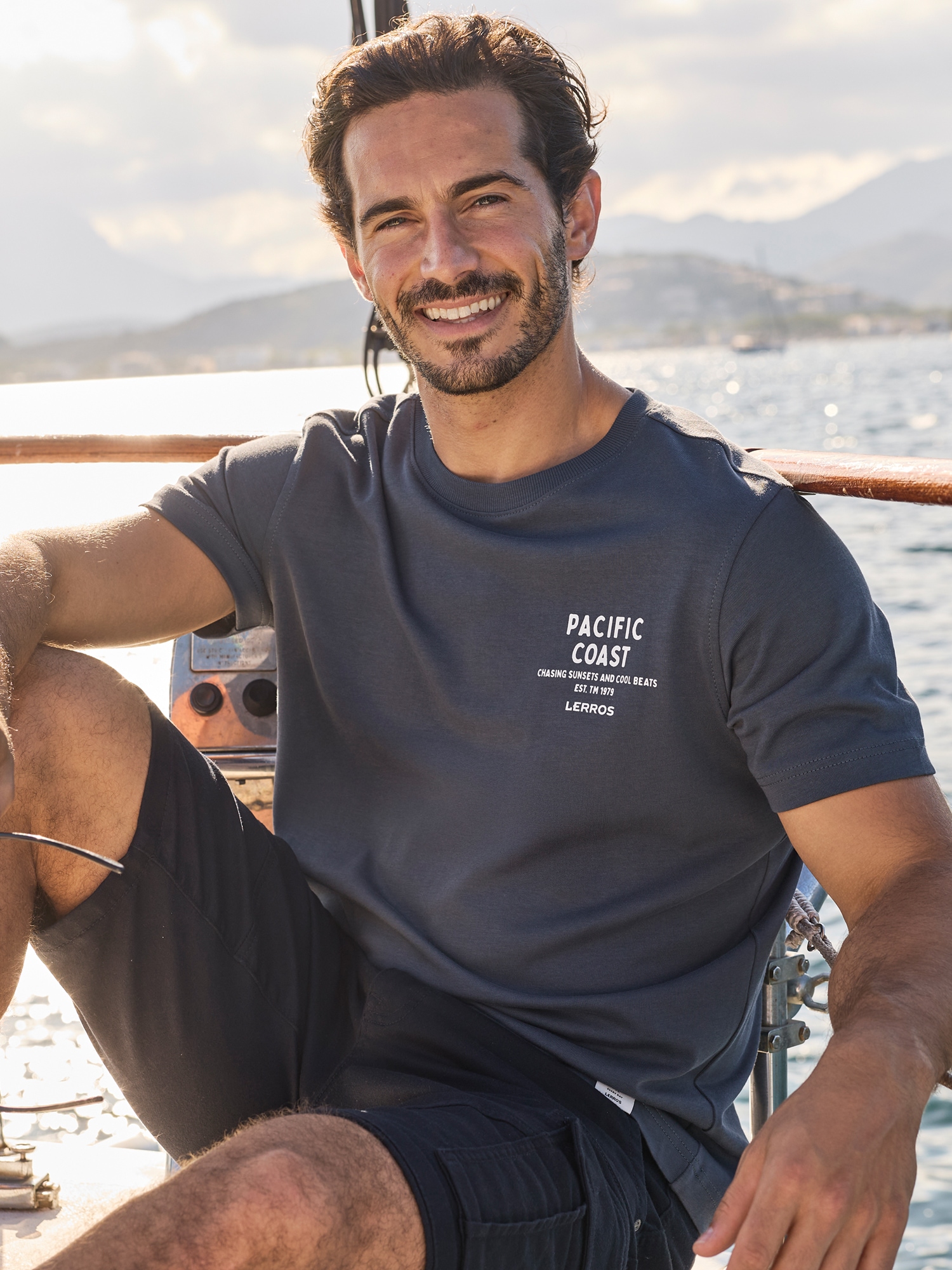 LERROS T-Shirt "Sportliches T-Shirt aus Baumwolle mit Brust- und Rückenprint"