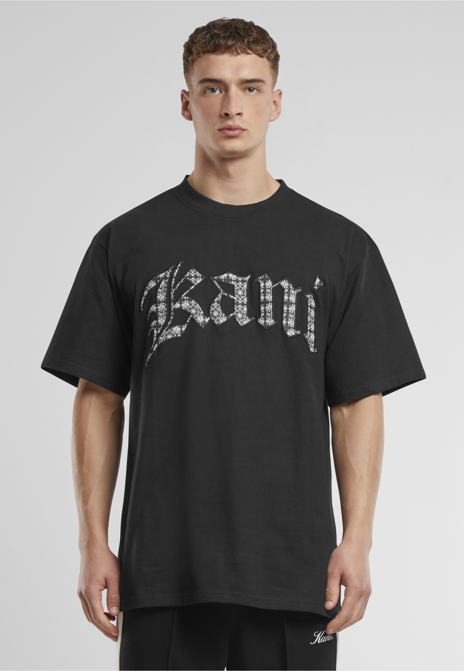 Karl Kani T-Shirt »Karl Kani Kani Paisley Letter T-Shirt« 1 Stk.
