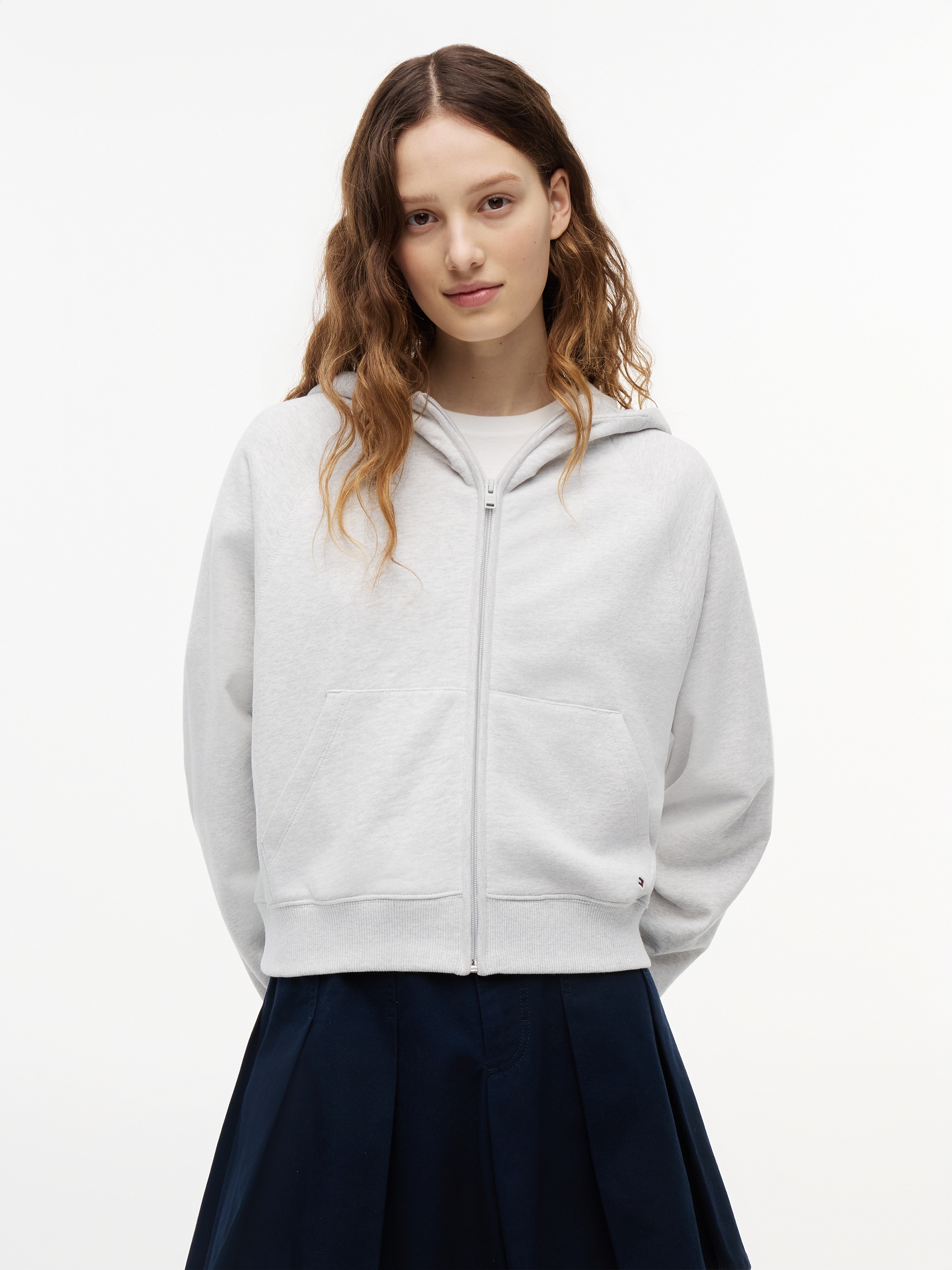Tommy Jeans Kapuzensweatjacke "TJW BXY S FLAG ZIP THRU HOODIE" Baumwolle, Kapuze, Kängurutasche