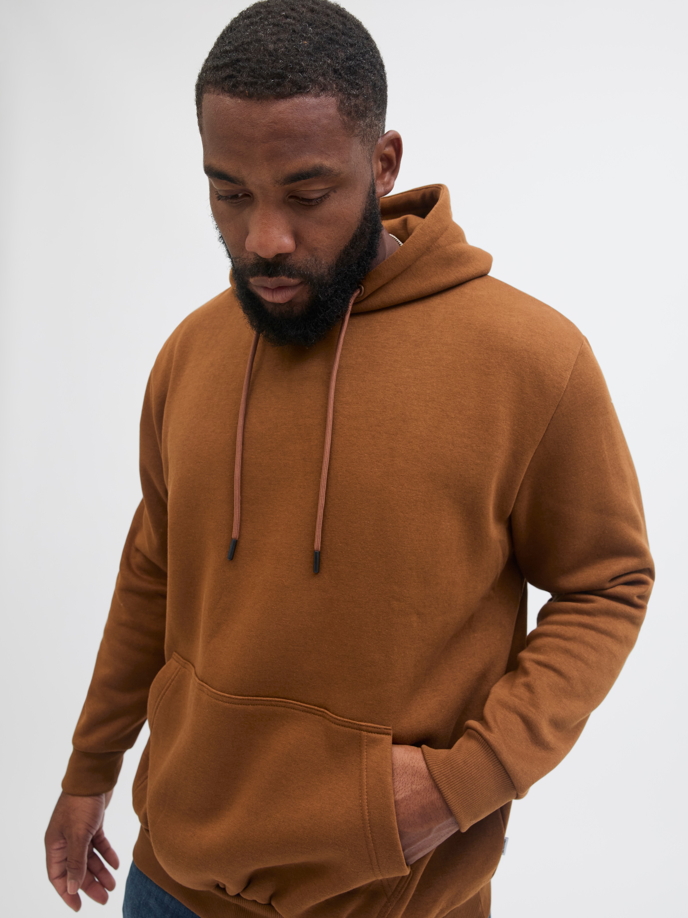 Jack & Jones PlusSize Kapuzensweatshirt »JJEBRADLEY SWEAT HOOD NOOS PLS«, mit Rippbündchen