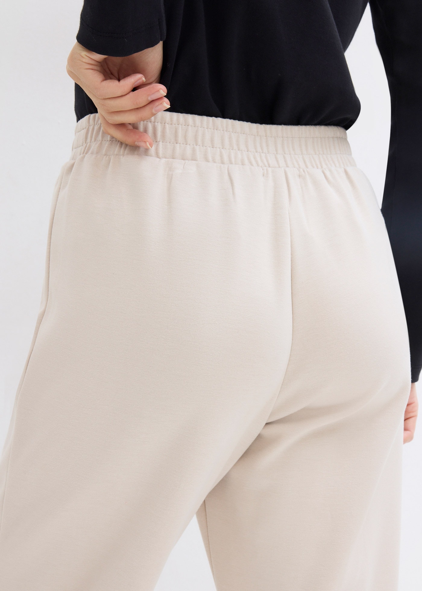 bonprix Sweathose  mit Biese, Regular Fit, mit Elasthan-Anteil