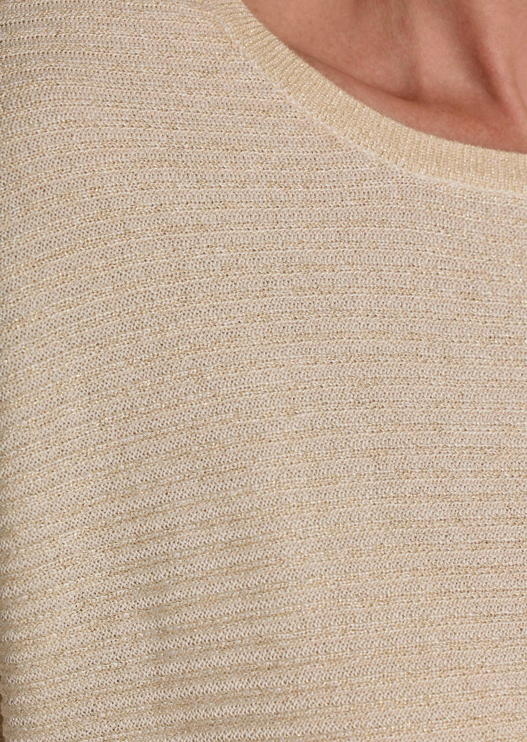 Rundhalspullover GOLDNER "Kurzgröße Viskosepullover mit Glanzeffekt", Damen, Gr. 22/23, weiß (cremeweiß), Obermaterial: 83% Viskose CV. 17% metallisierte Fasern MTF., figurumspielend, Pullover Rundhalspullover, metallisierendes Garn im Strick verarbeitet 3