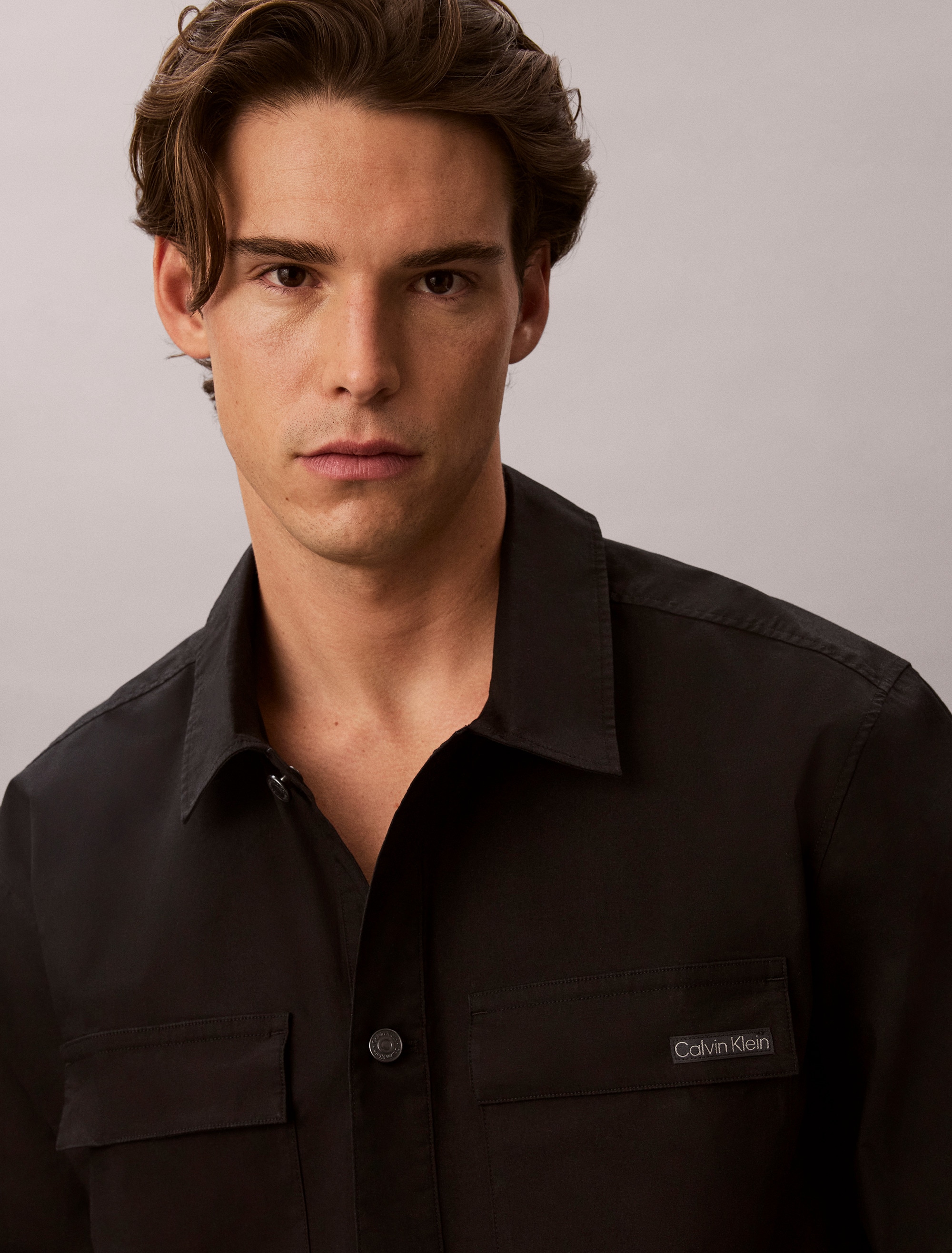 Calvin Klein Outdoorhemd »Overshirt LS COTTON NYLON UTI« bequeme Passform, Hemdkragen, Markenlabel