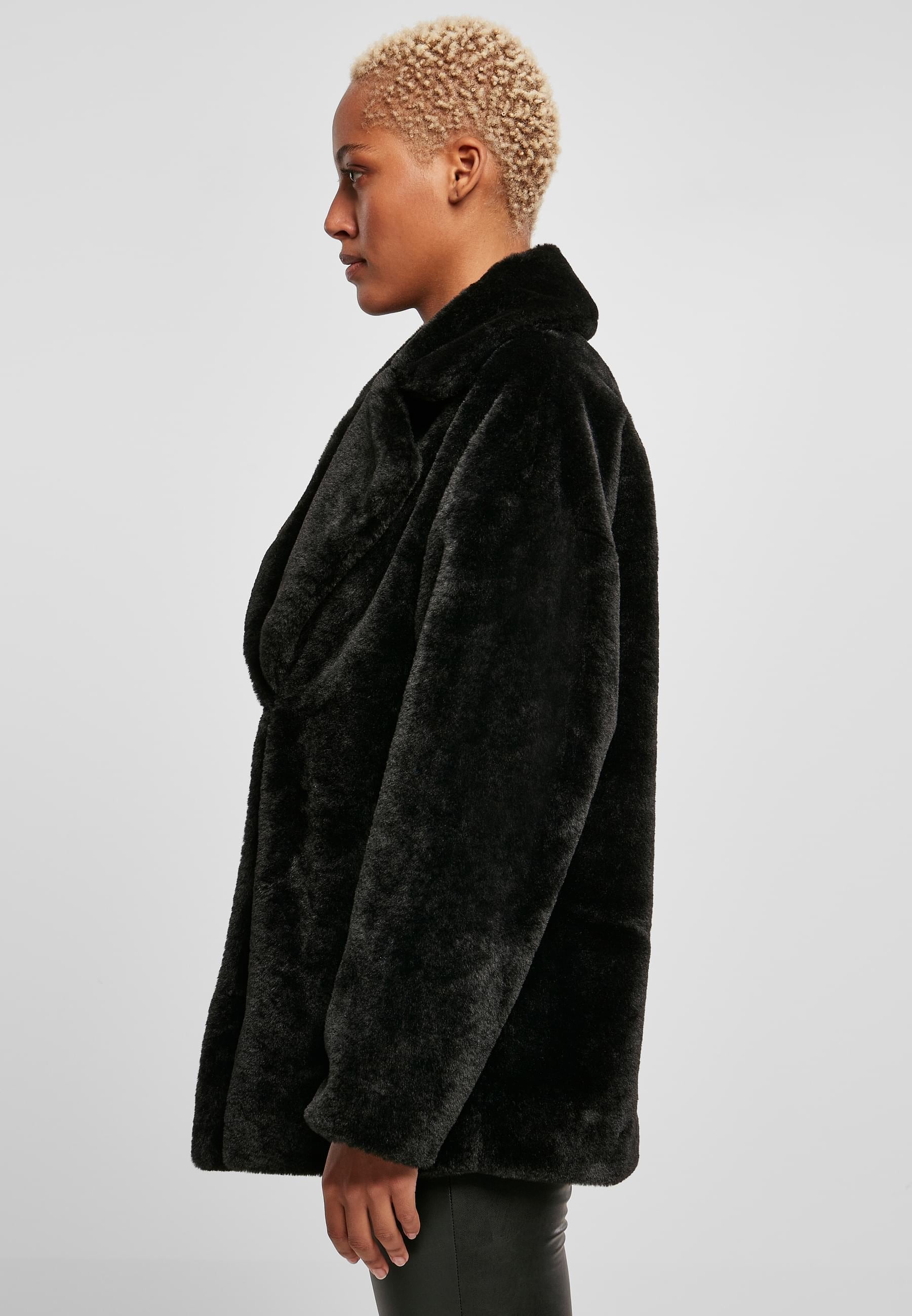 URBAN CLASSICS Winterjacke »Urban Classics Damen Ladies Lapel Teddy Jacket«, (1 St.), ohne Kapuze