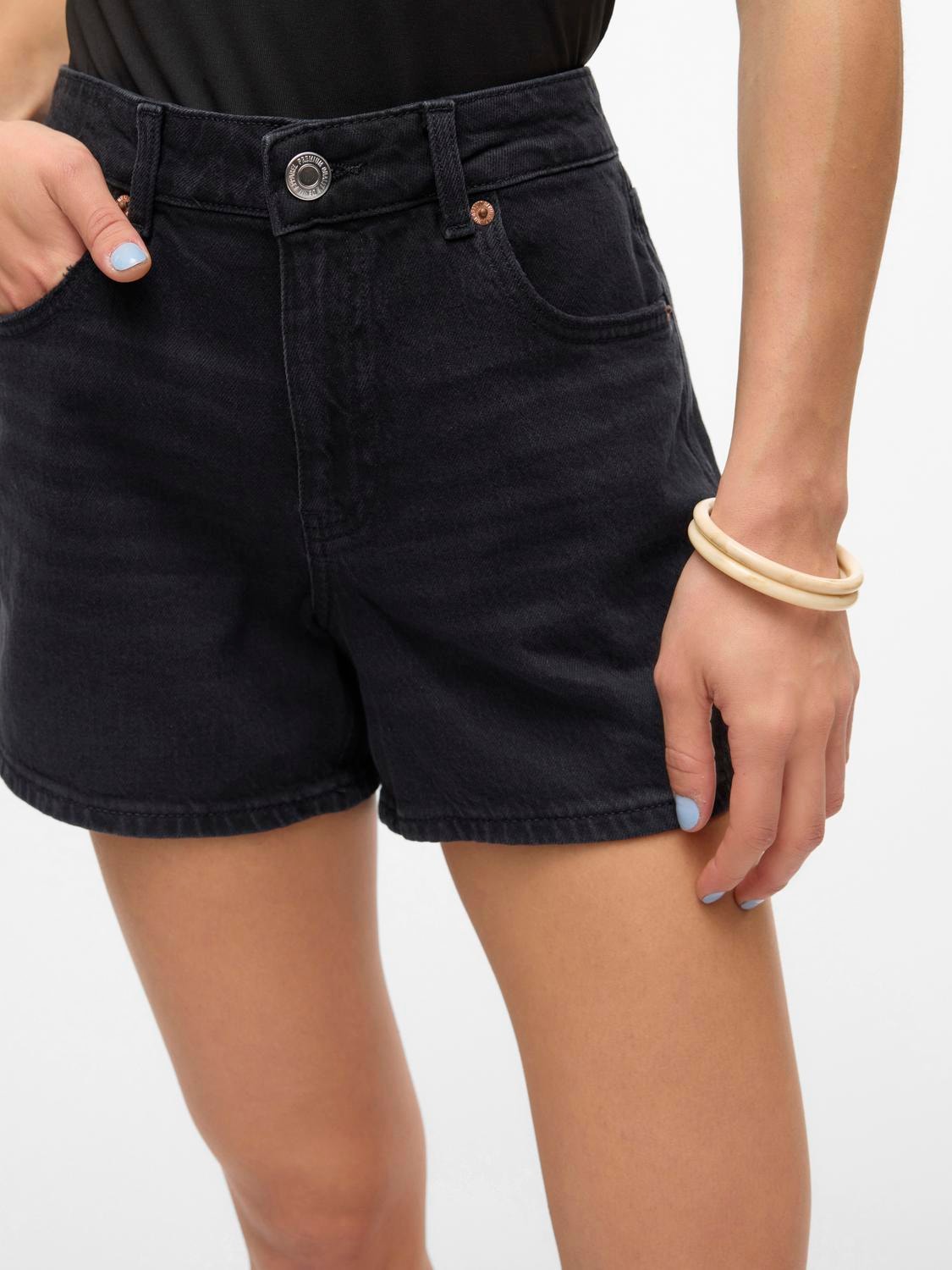 Vero Moda Jeansshorts »VMTESS MR SHORT DNM SHORTS MIX GA NOOS«