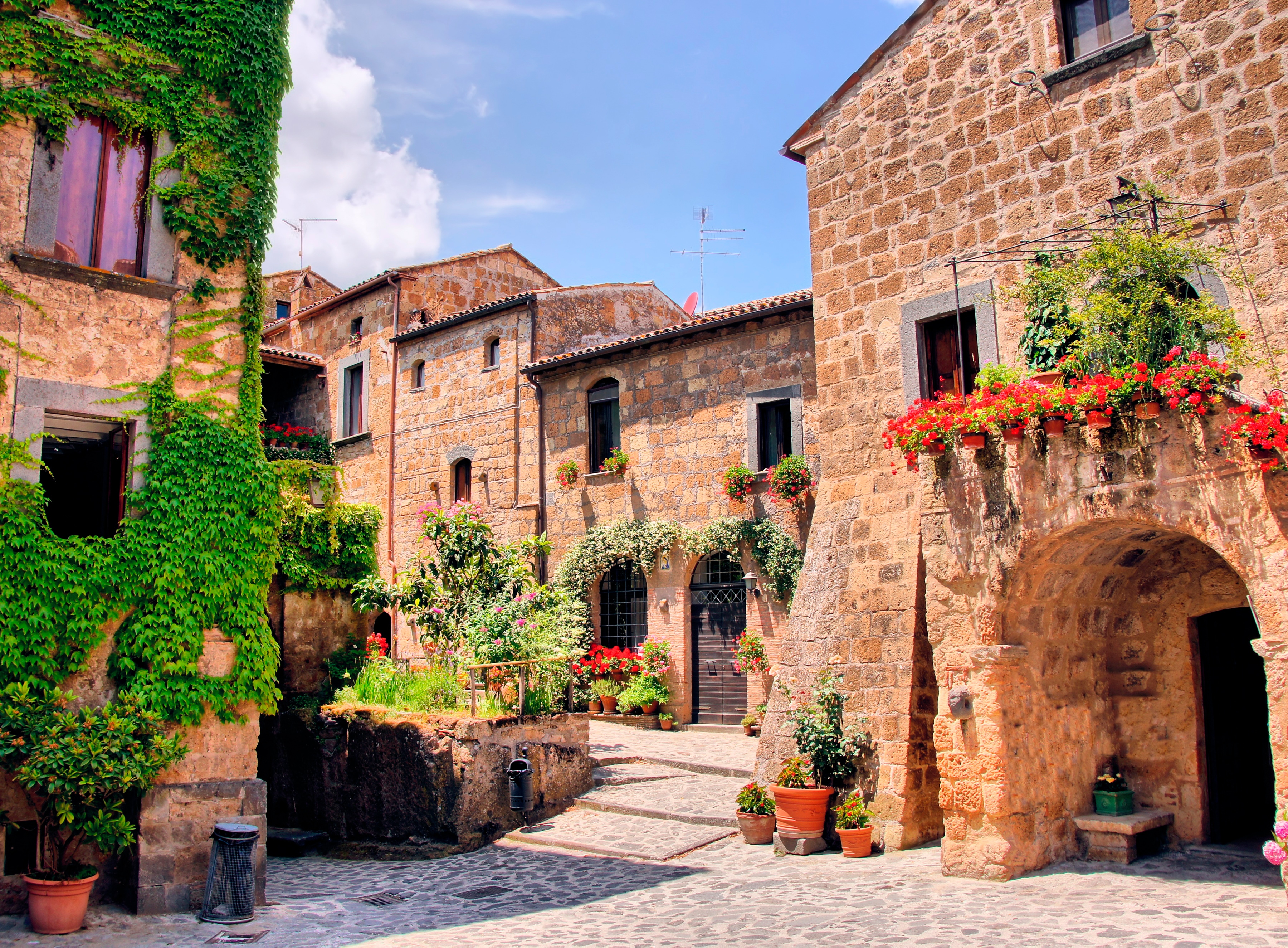 Papermoon Fototapete "Italian Old Village" glatt