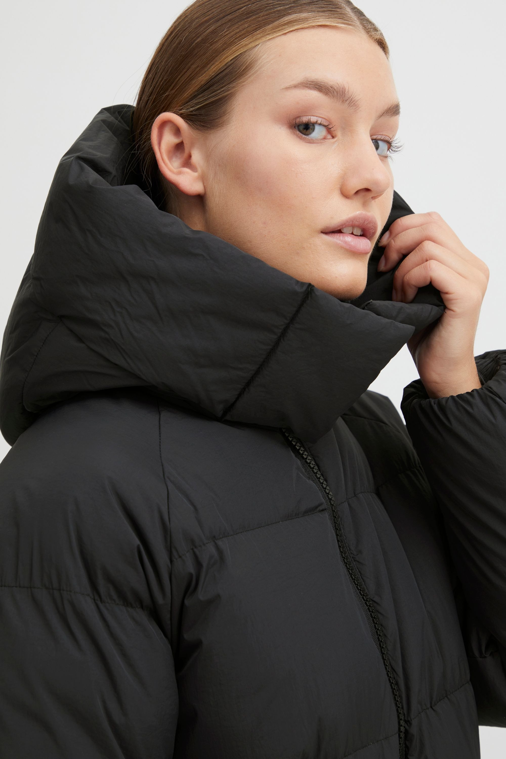 OXMO Steppjacke »Steppjacke OXEllie«, mit Kapuze