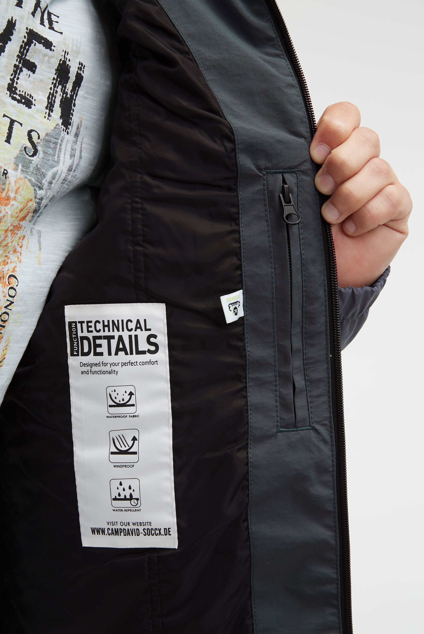 CAMP DAVID Outdoorjacke, mit Kapuze, mit längerer Rückenpartie