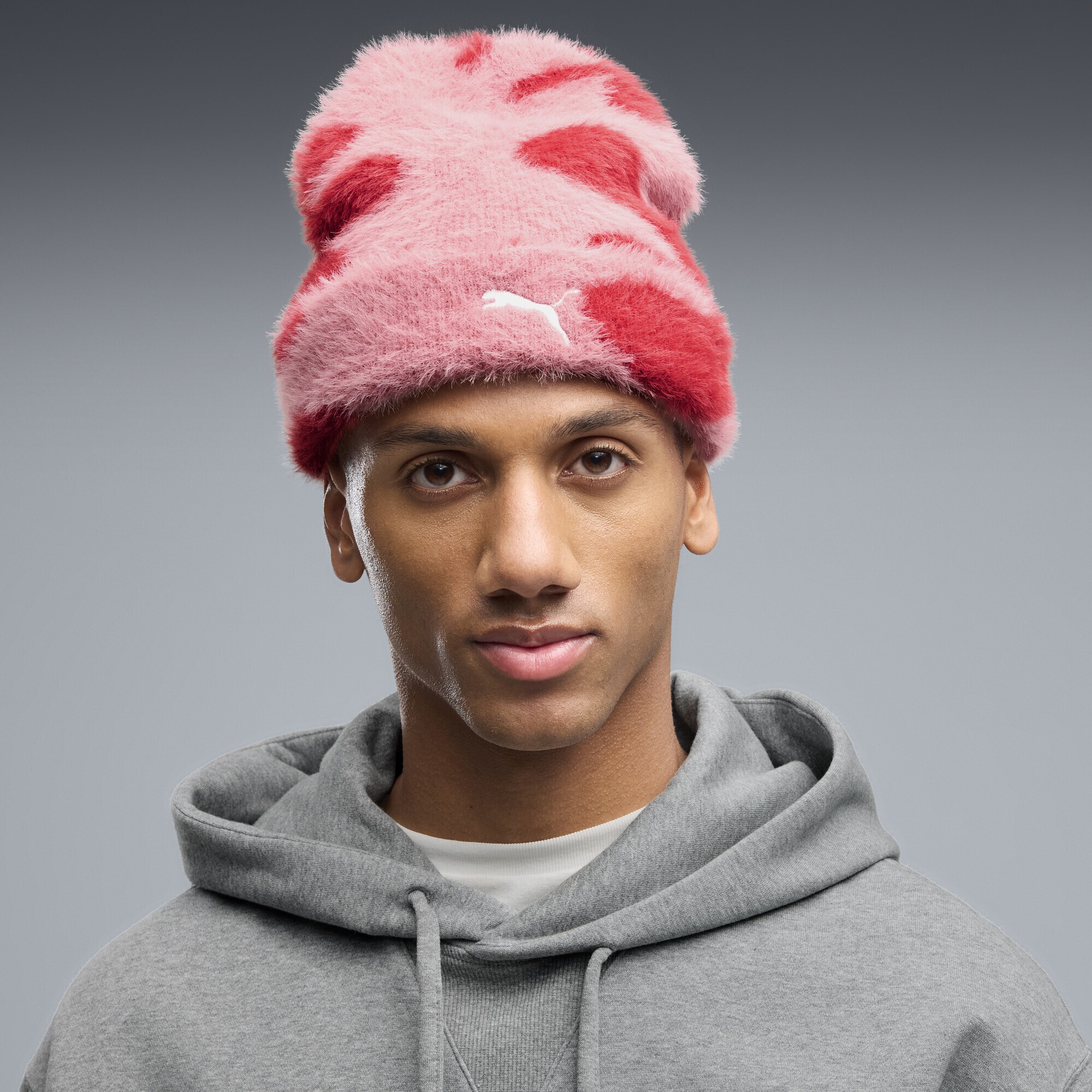 PUMA Beanie »Aufgeraute, bedruckte Beanie mit mittelhoher Krone Erwachsene«