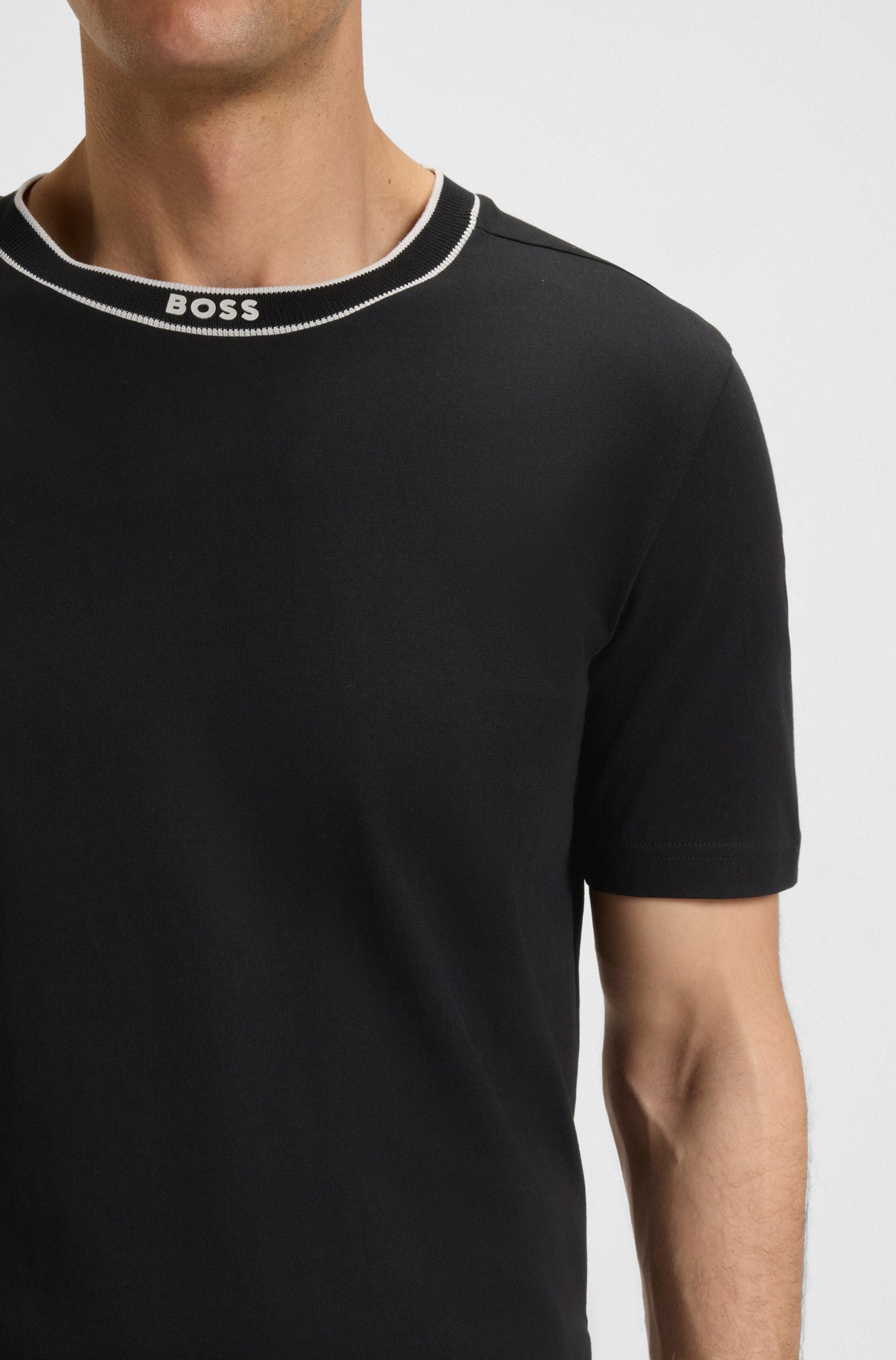 BOSS GREEN T-Shirt "Tee", mit Streifendetail am Ausschnitt günstig online kaufen