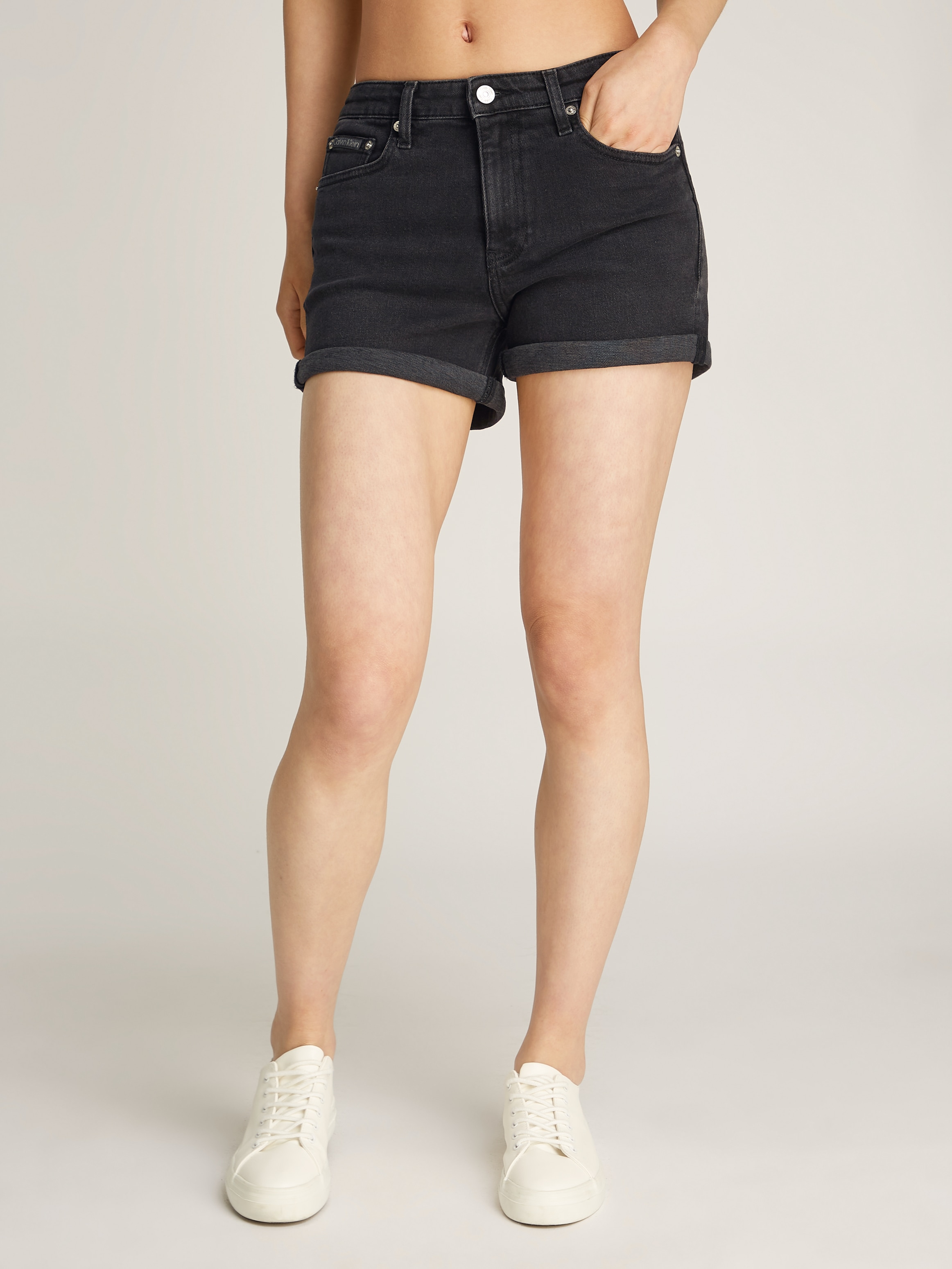 Calvin Klein Jeans Shorts "MID RISE SHORT", mit Umschlagsaum günstig online kaufen