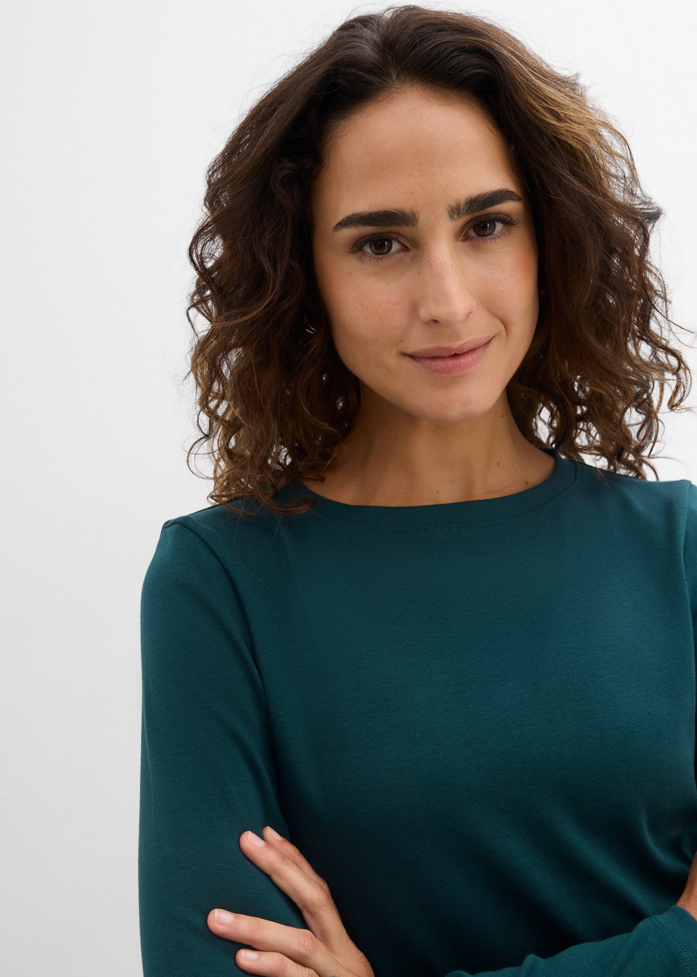 bonprix Langarmshirt eng anliegende Passform, lange Ärmel, für Frühling und Sommer