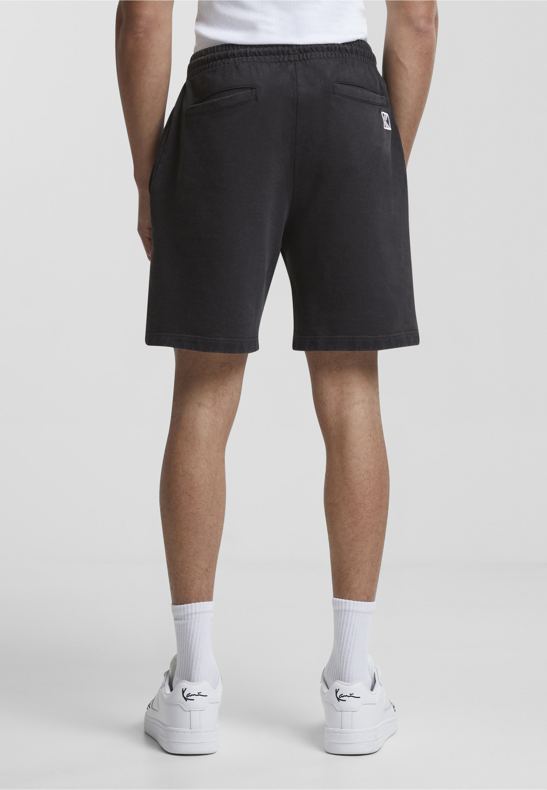 Karl Kani Sweatshorts »Karl Kani KM242-049-1 Autograph Washed Sweatshorts«