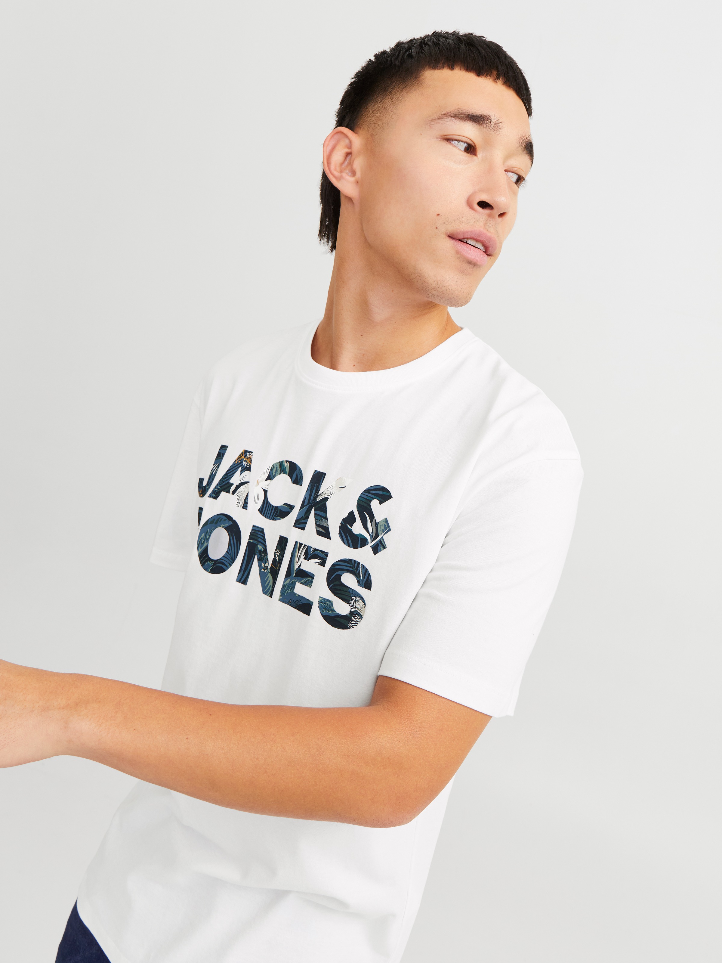 Jack & Jones Rundhalsshirt »JJEBRYAN CORP LOGO TEE SS O-NECK NOOS«, mit Logo Druck