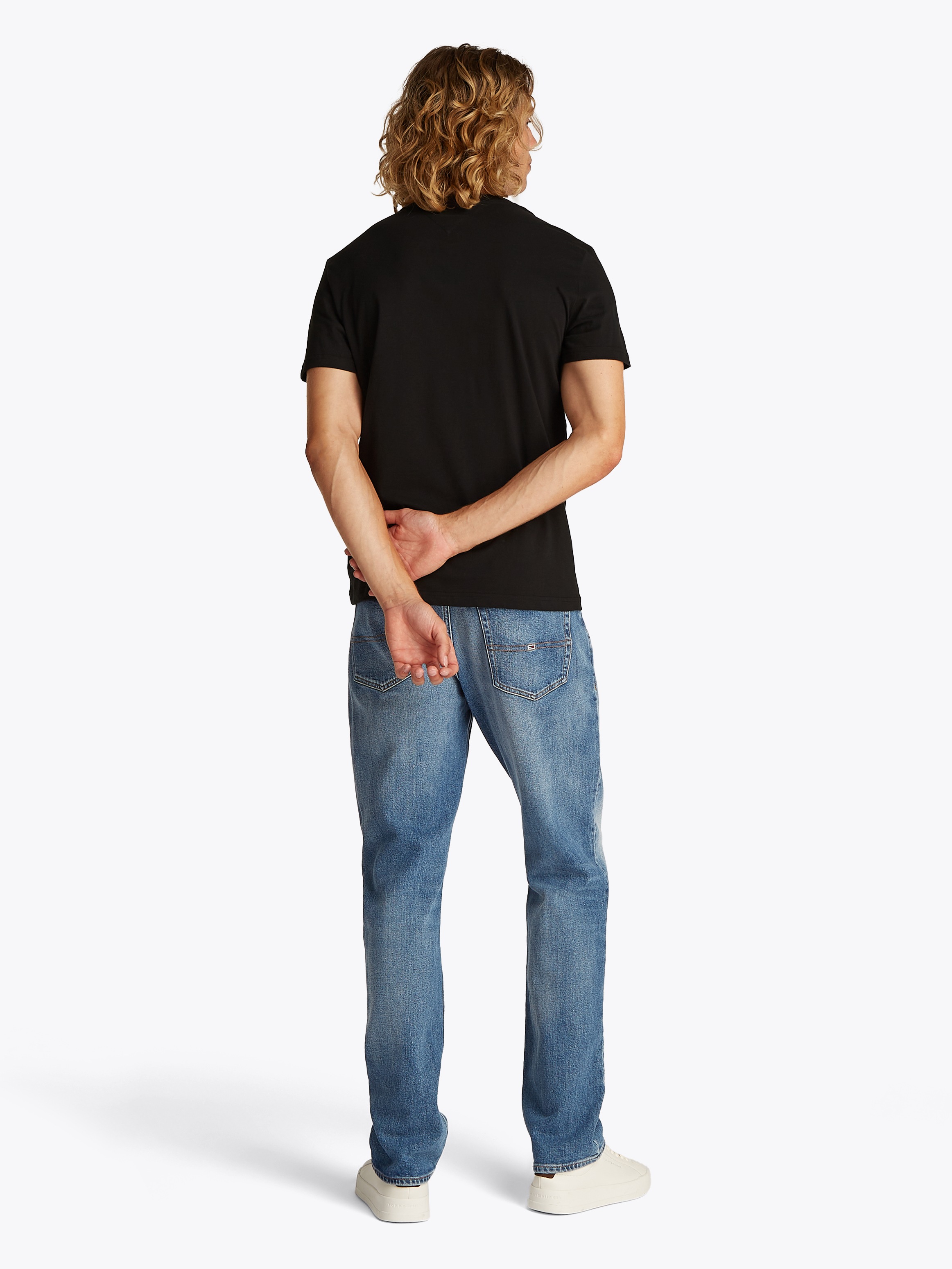 Tommy Jeans Rundhalsshirt »TJM XSLIM 2PACK JERSEY TEE EXT«, (Packung, 2er-Pack), Logostickerei, 2Pack