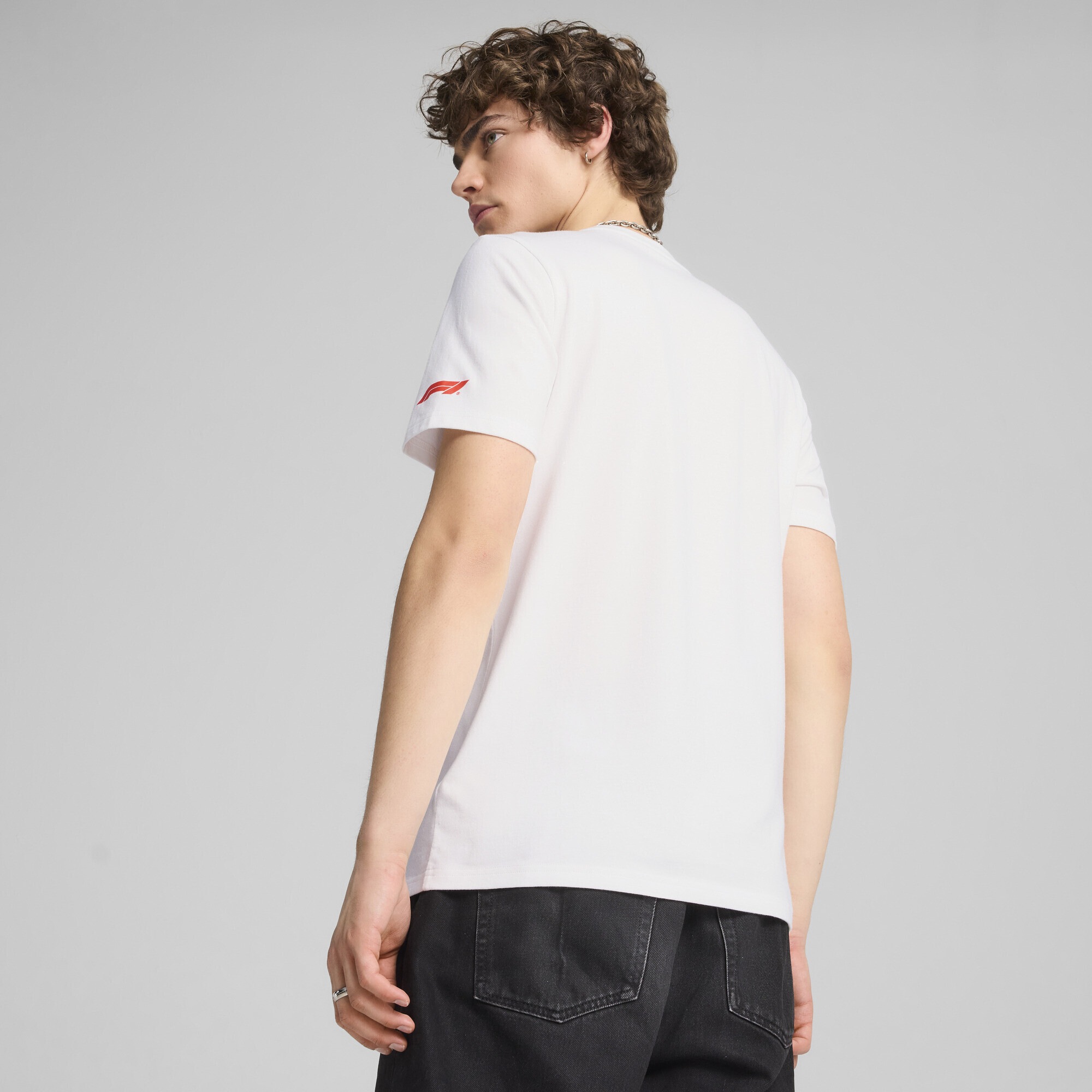 PUMA T-Shirt »F1® Drive to Survive Graphic Race T-Shirt Erwachsene«