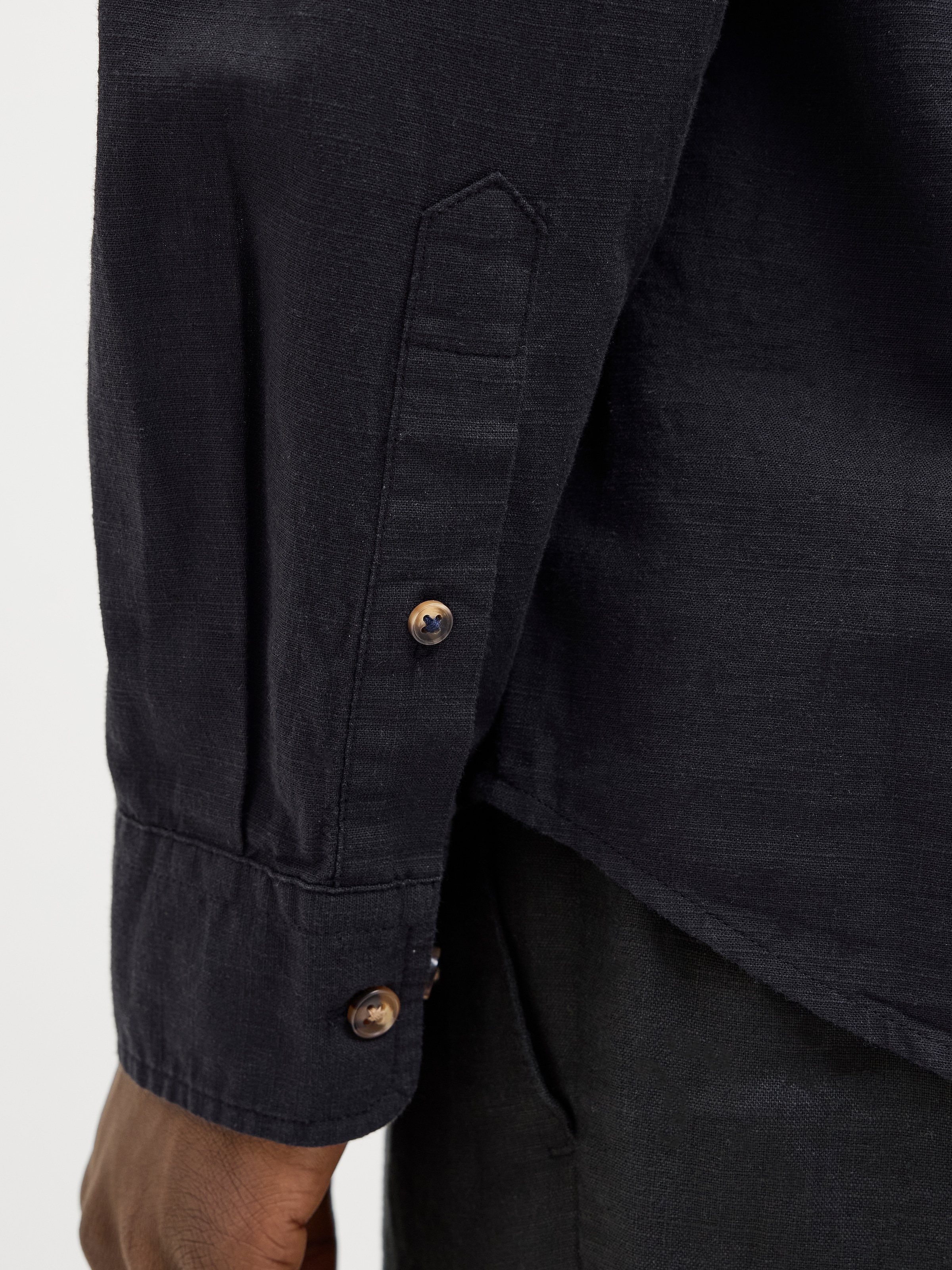 Jack & Jones Langarmhemd »JJESUMMER BAND SHIRT LS SN«, mit Bandkragen