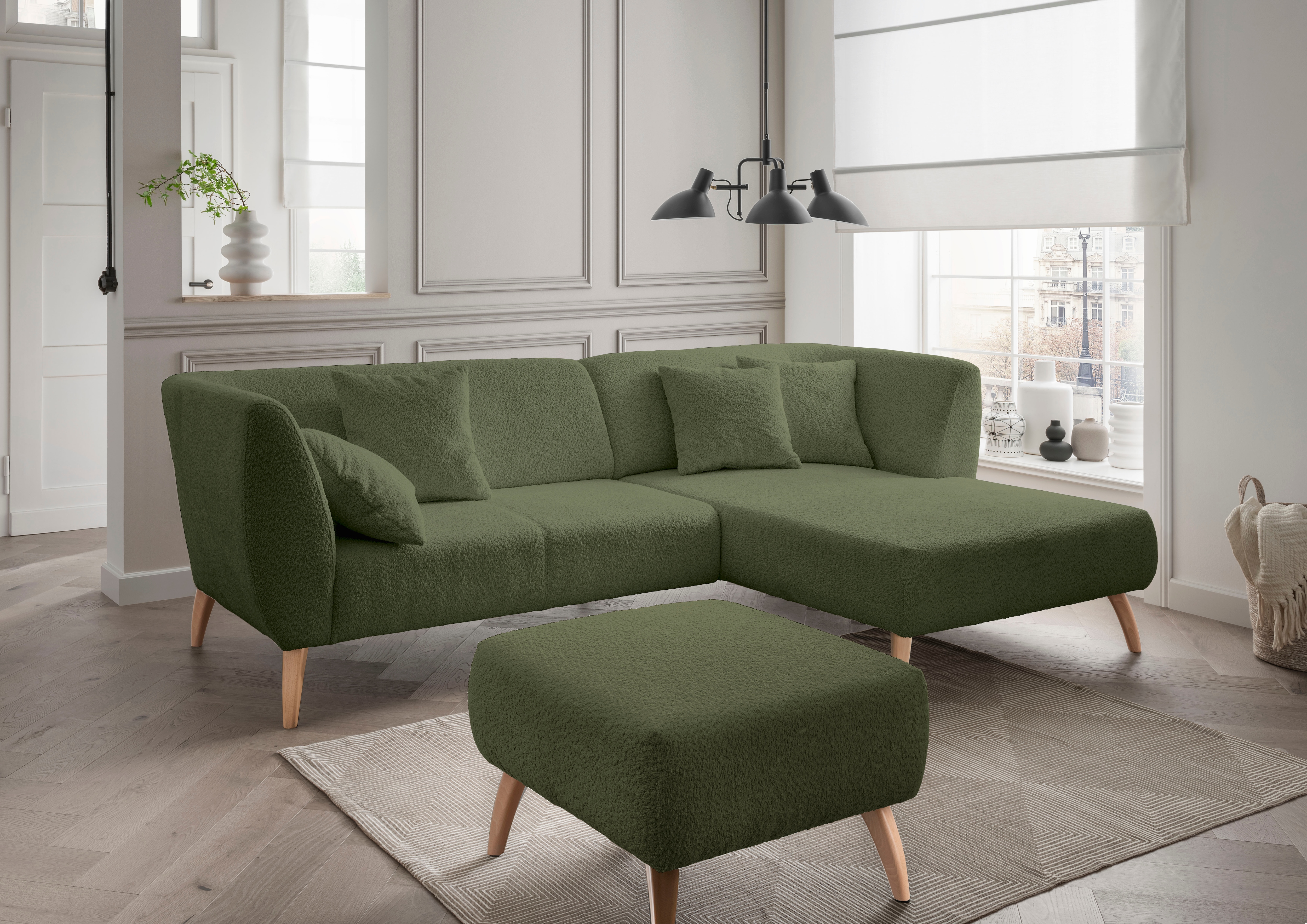 Home affaire Ecksofa "Lazio modern und bequem, schmale Armlehnen, tolle Detailverarbeitung" Holzfußfarbe wählbar, inkl. 4x Zierkissen