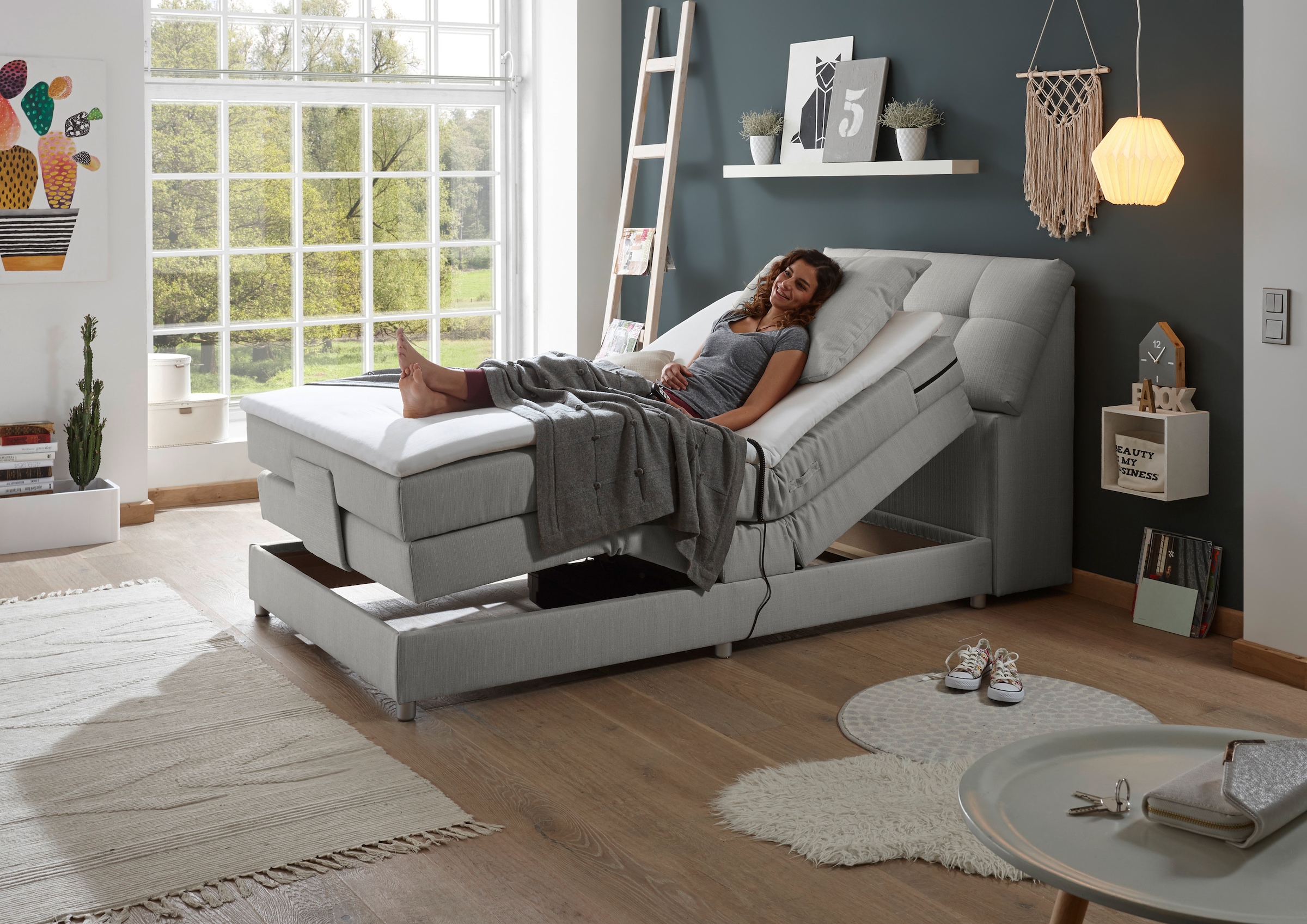 Boxspringbett »Concord«, inkl. Motor, Stauraum im Kopfteil und Topper