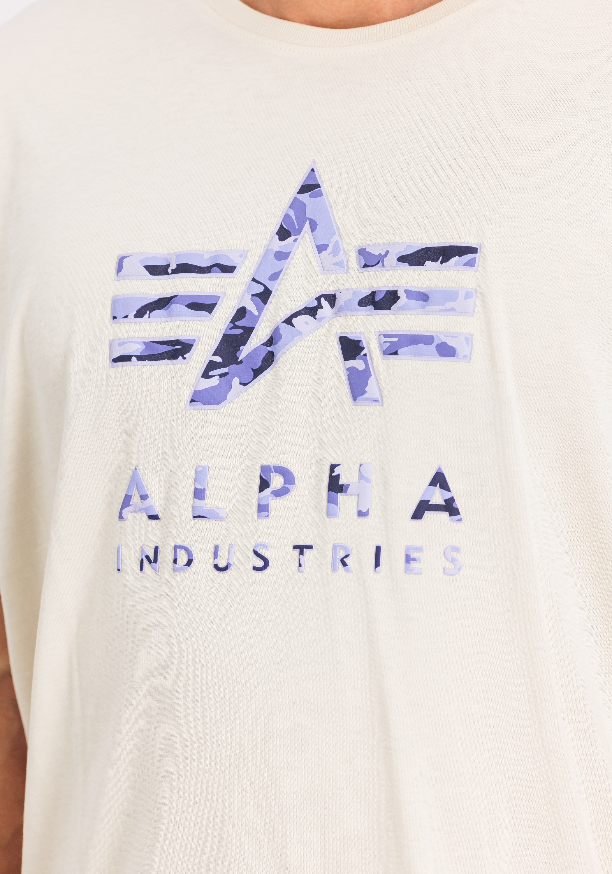 Alpha Industries T-Shirt »Camo Puff Print T-Shirt«