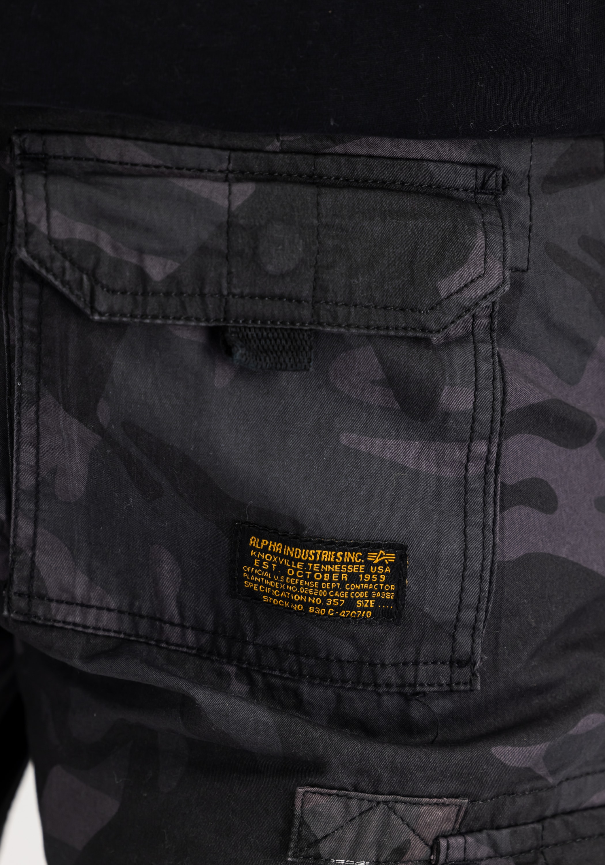 Alpha Industries Shorts »Alpha Industries Men - Shorts Jet Short Camo«