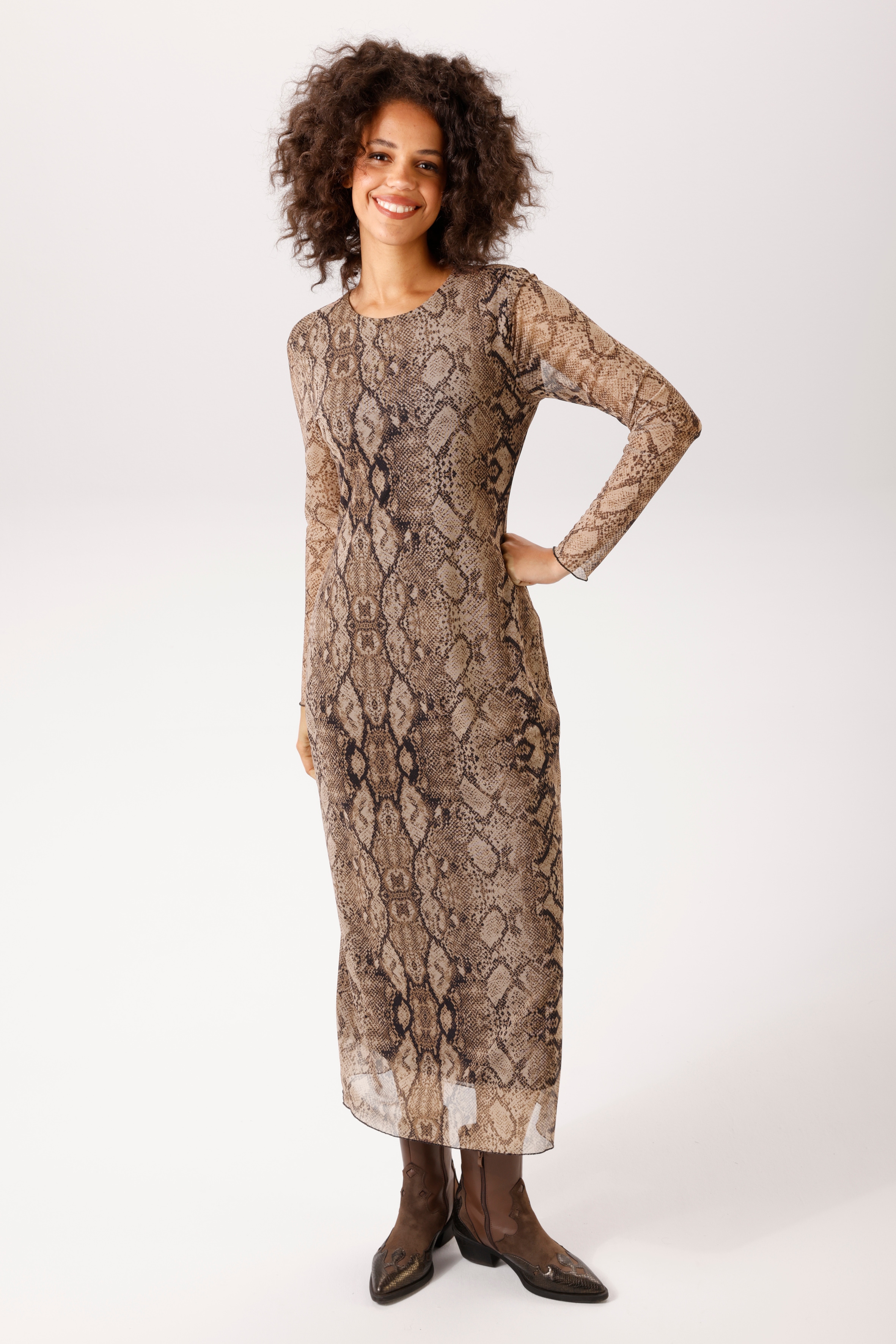 Aniston CASUAL Maxikleid mit grafischen Muster in Schlangen-Optik - NEUE KOLLEKTION