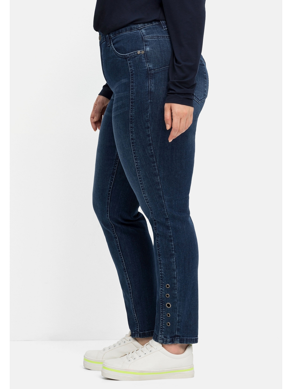 Sheego Stretch-Jeans »Große Größen«, mit Zierösen, in Five-Pocket-Form  bestellen | BAUR