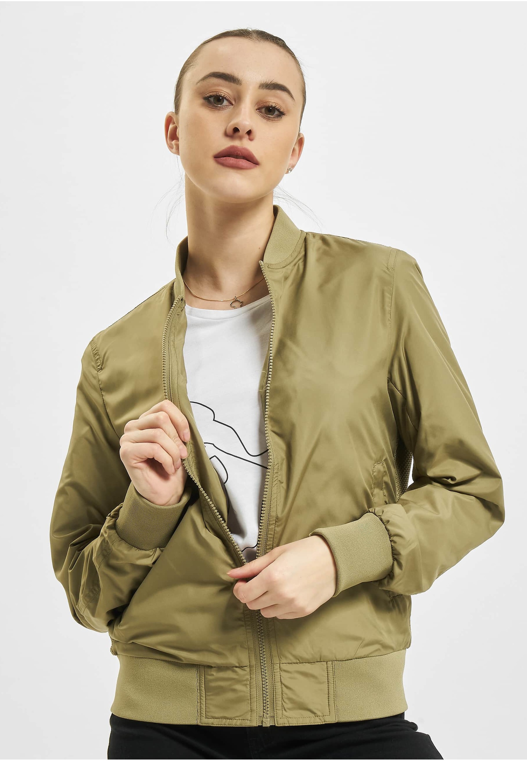 URBAN CLASSICS Allwetterjacke »Urban Classics Damen Ladies Light Bomber Jacket« 1 Stk. tlg. ohne Kapuze