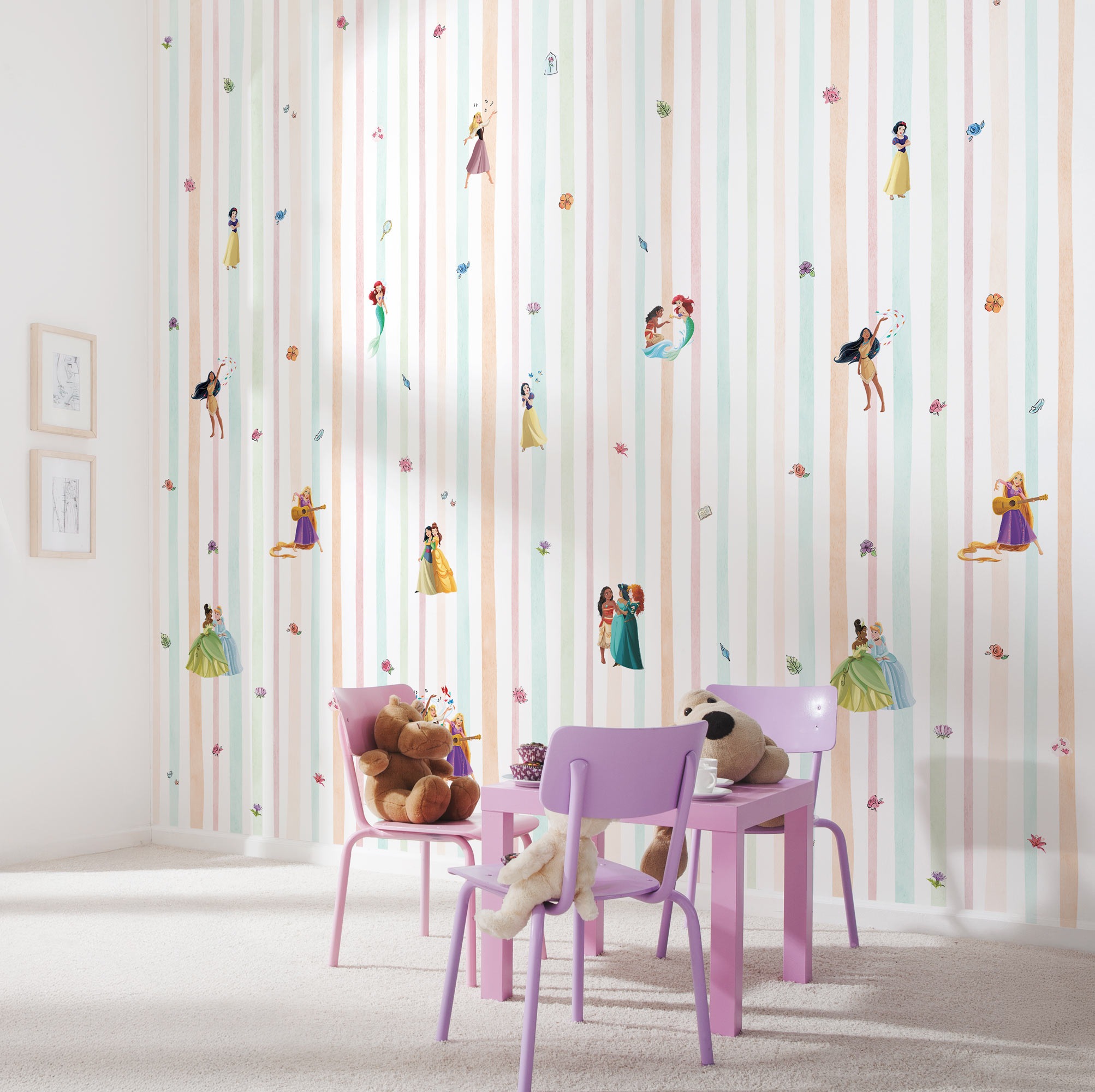 Komar Vliestapete "Disney Princesses Charmix" bedruckt glatt Rolle mit 212 x 250 cm