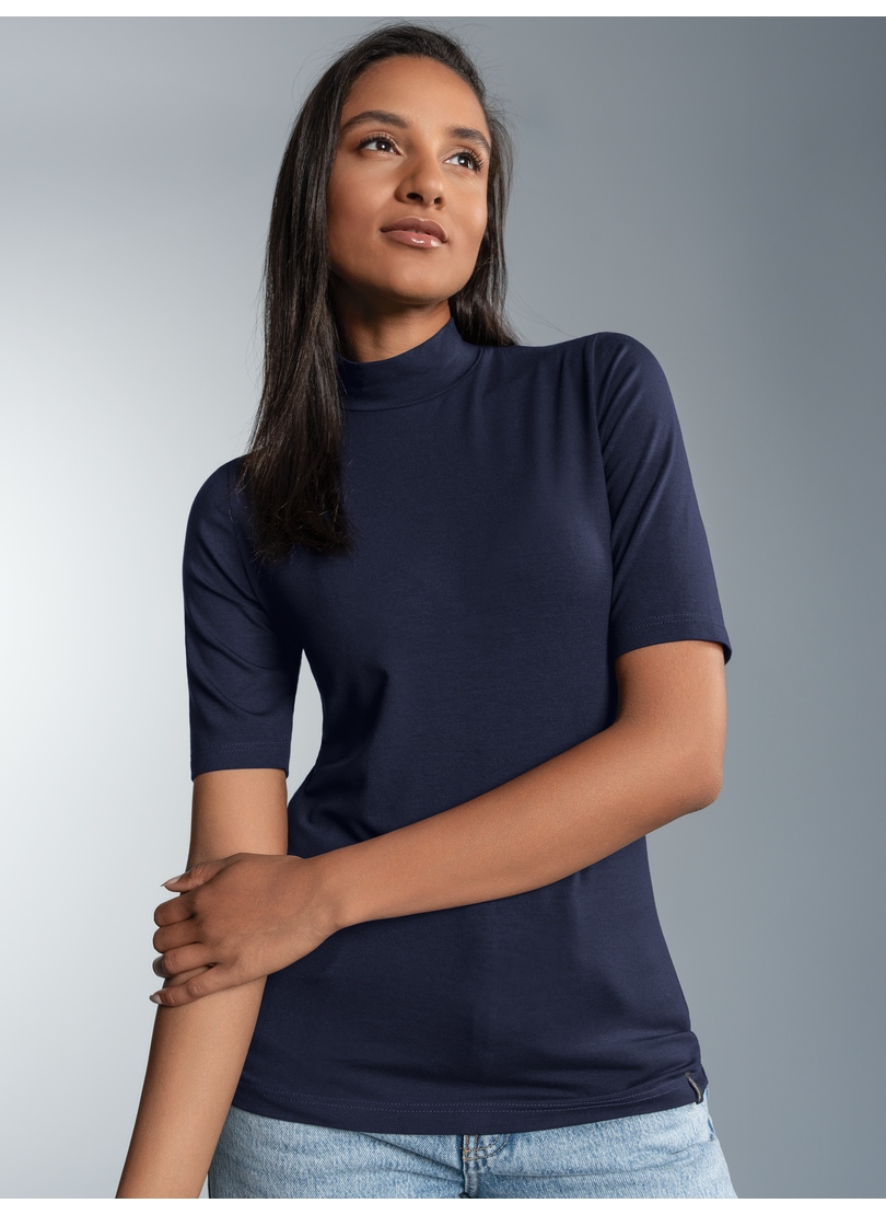 Trigema T-Shirt »TRIGEMA T-Shirt mit elastischem Stehkragen«, (1 tlg.)