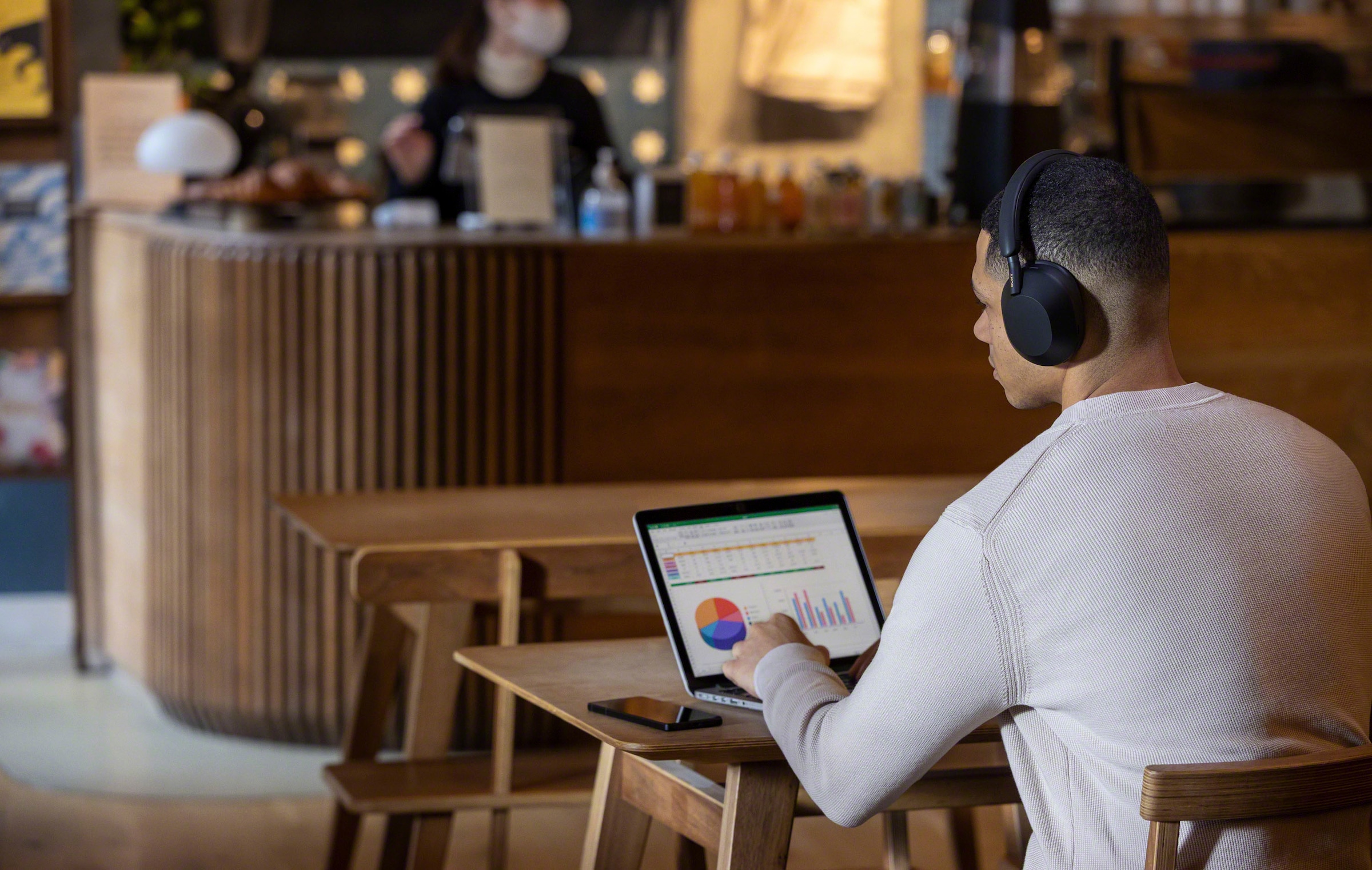 Sony Bluetooth-Kopfhörer »WH1000XM5 kabellos«, A2DP Bluetooth-AVRCP Bluetooth-HFP-HSP-Bluetooth, Multi-Point-Verbindung-Sprachsteuerung-Rauschunterdrückung-Noise-Cancelling-Freisprechfunktion-Hi-Res