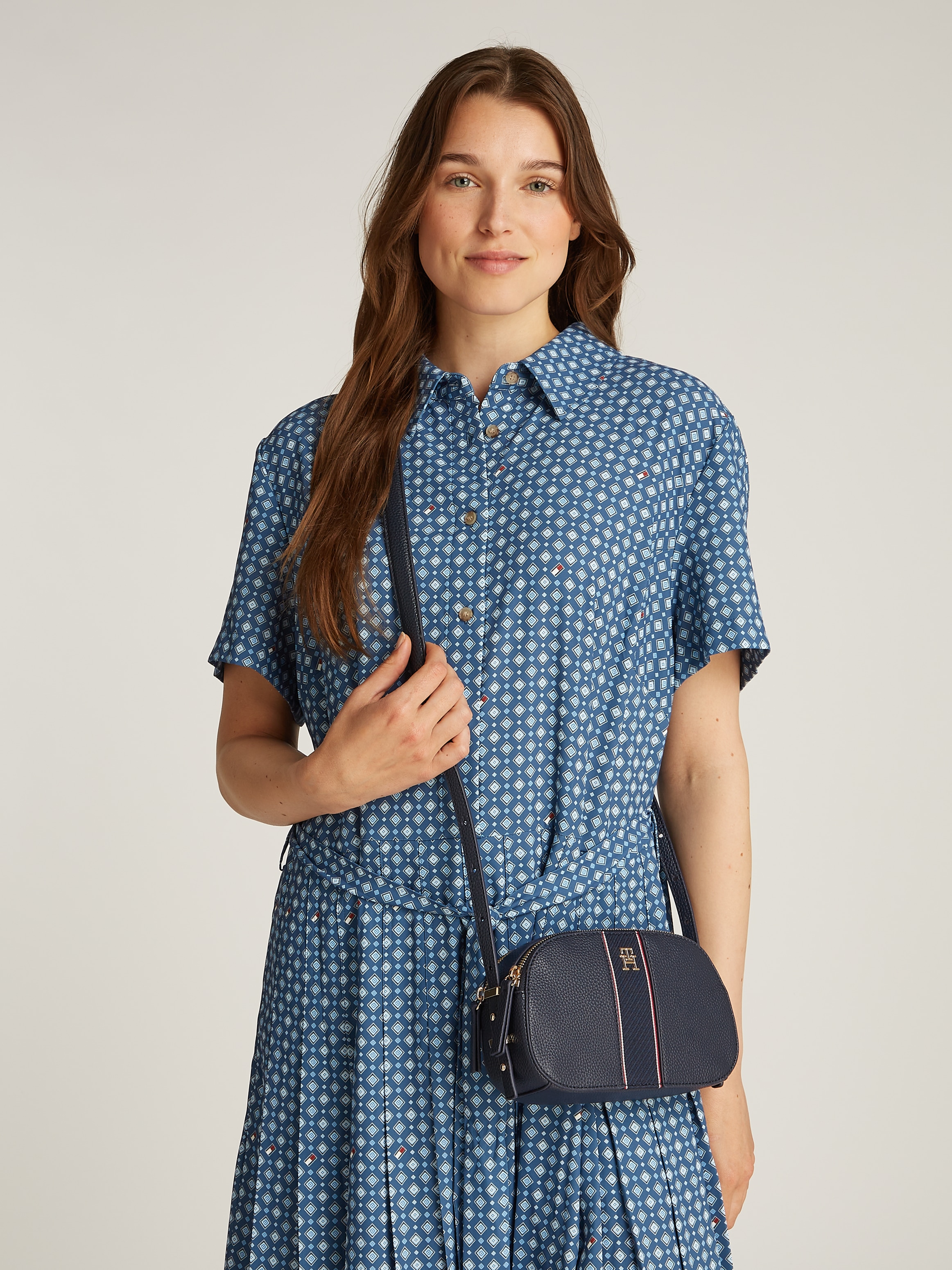 Tommy Hilfiger Umhängetasche »TH LEGACY CAMERA BAG«, Reise, Freizeittasche, Damen Mini Bag mit Umhängeriemen