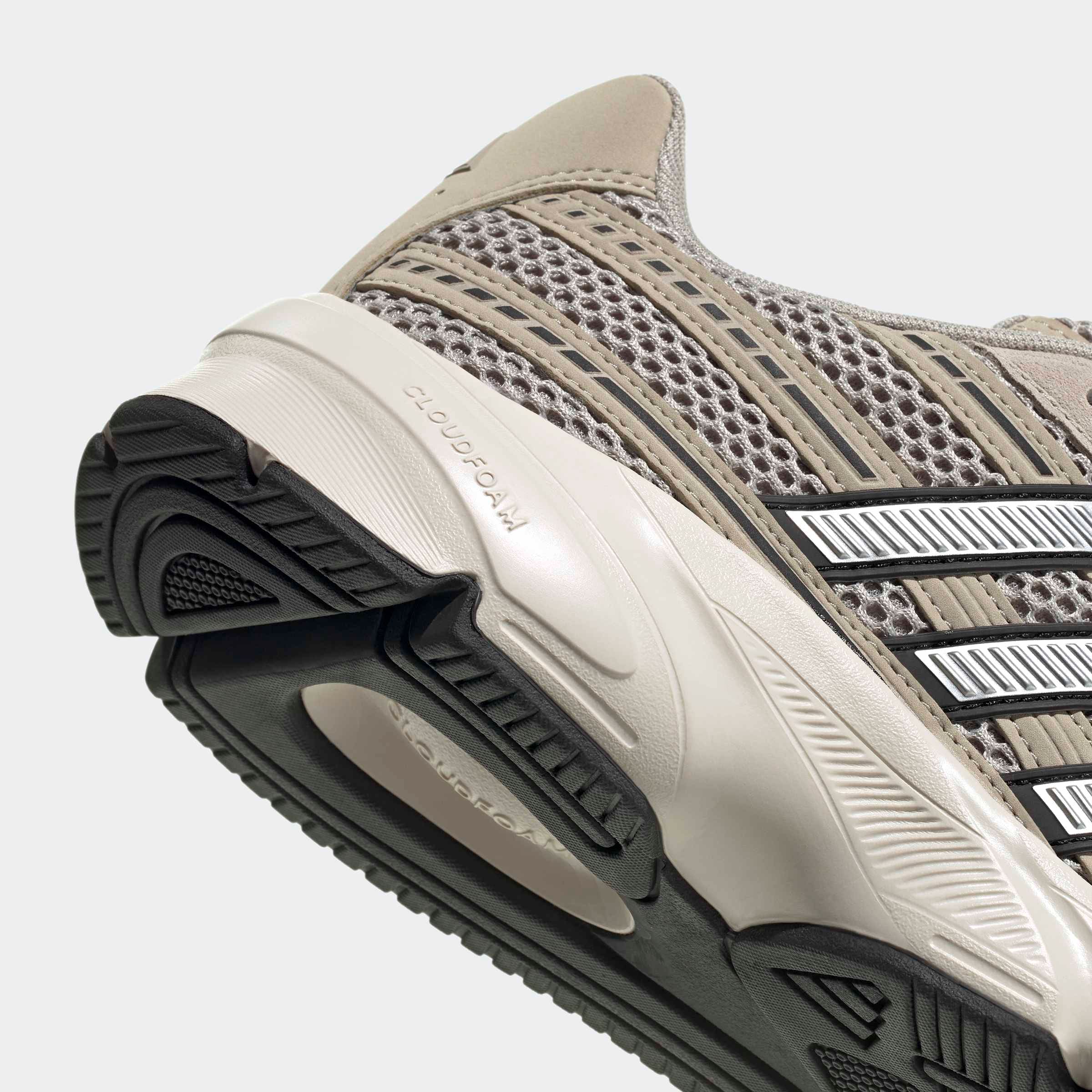 adidas Sportswear Sneaker »TECHNOCHAOS 2000«  inspiriert vom Design des adistar control