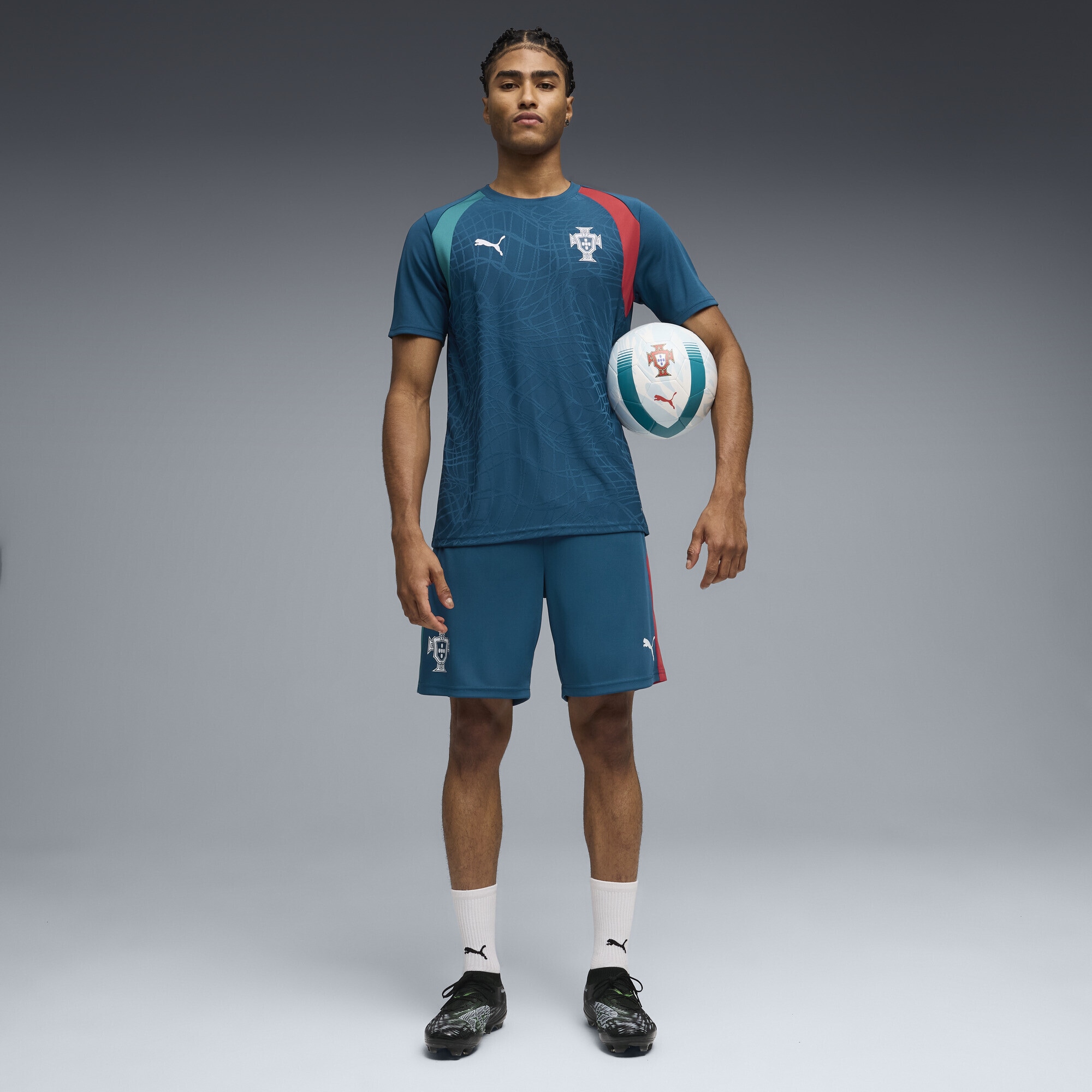 PUMA Sporthose »Portugal Slim Trainingsshorts Herren«