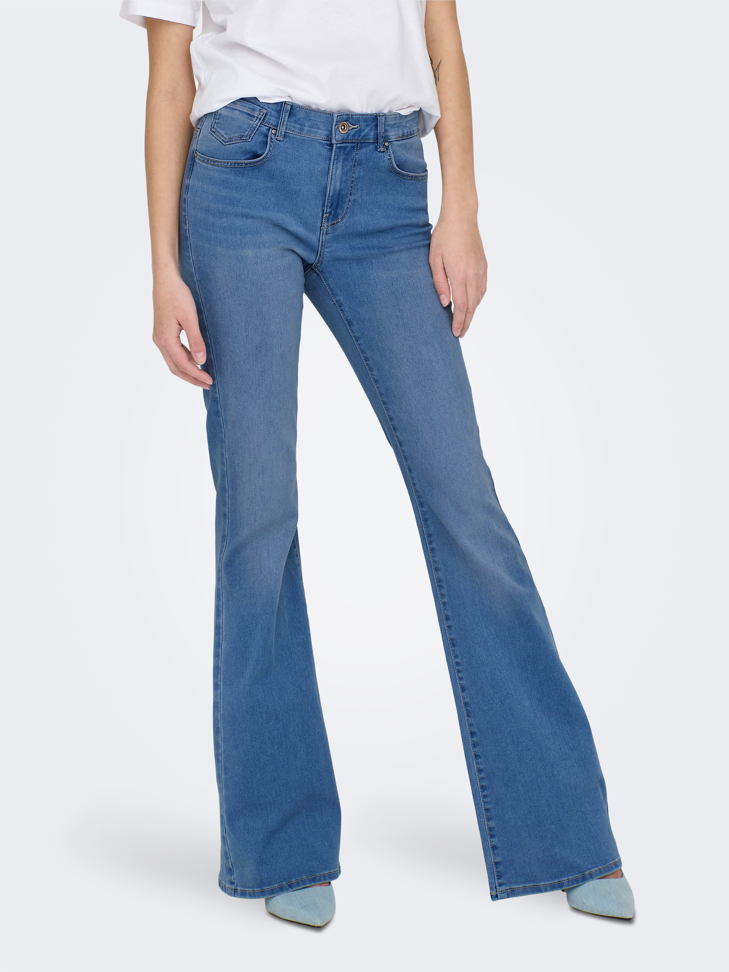 ONLY Bootcut-Jeans "ONLREESE REG RETRO FLARED DNM BOX" Materialmix, bootcut fit