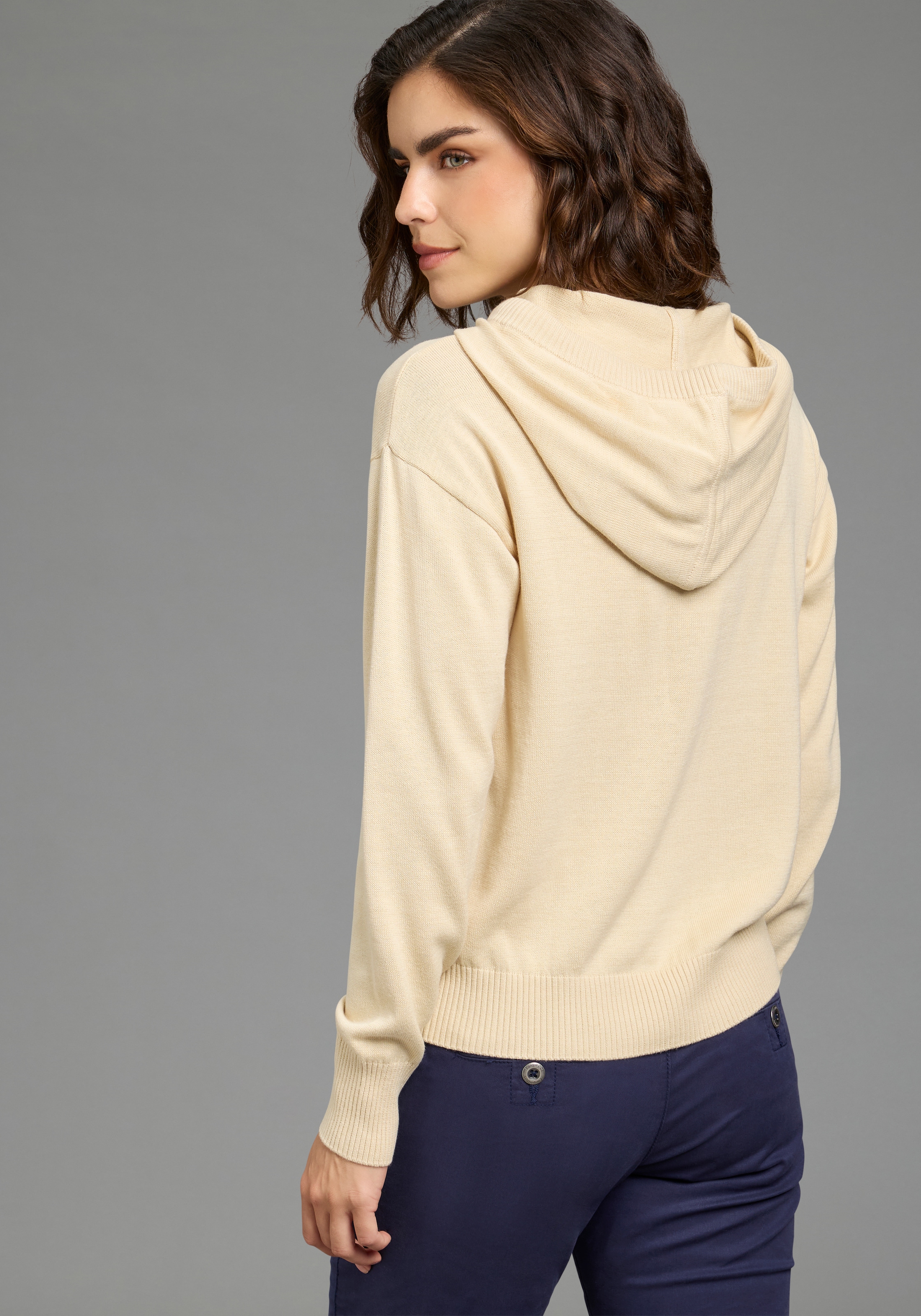 KangaROOS Kapuzenpullover mit Kordelzug, Langarm, in unifarbener Strickqualität