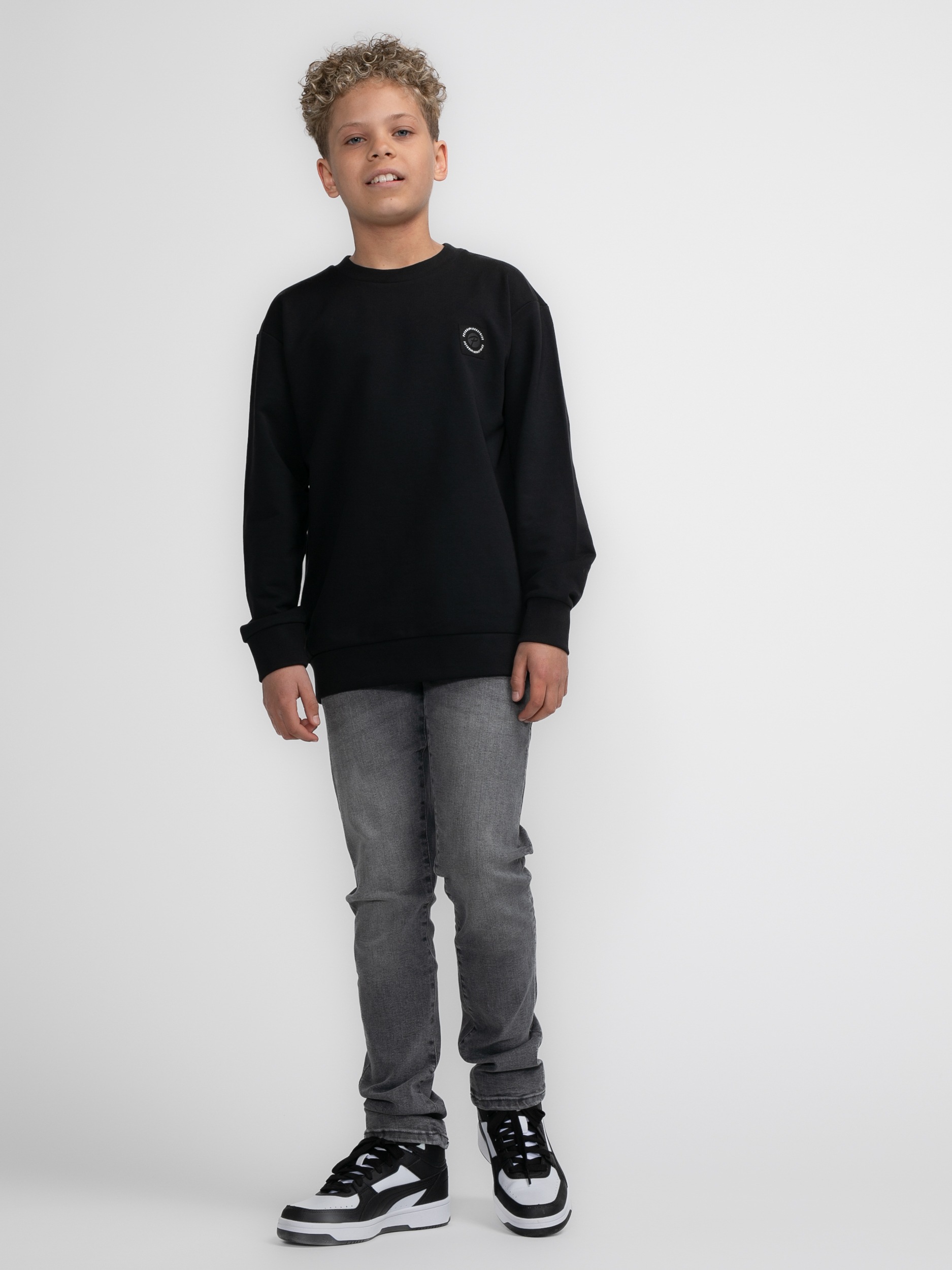 Petrol Industries Sweater, mit Prägung auf der Brust