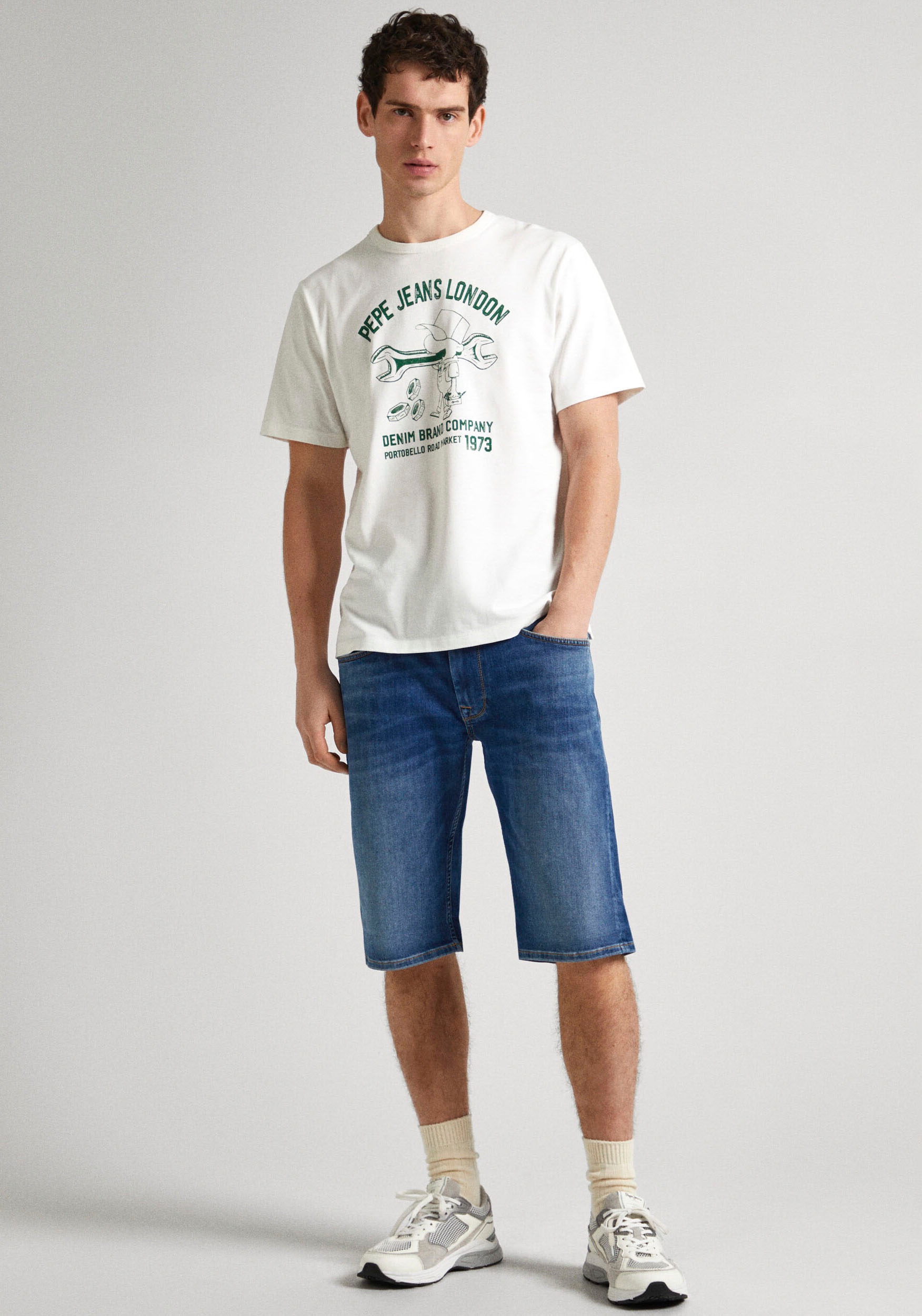 Pepe Jeans Shorts, mit Markenlabel