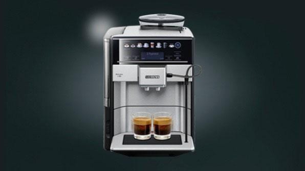 beleuchtetes »EQ.6 Profile, Tassenpodest plus Kaffeevollautomat SIEMENS kaufen s700 | BAUR gleichzeitig, 4 Tassen 2 TE657503DE«,